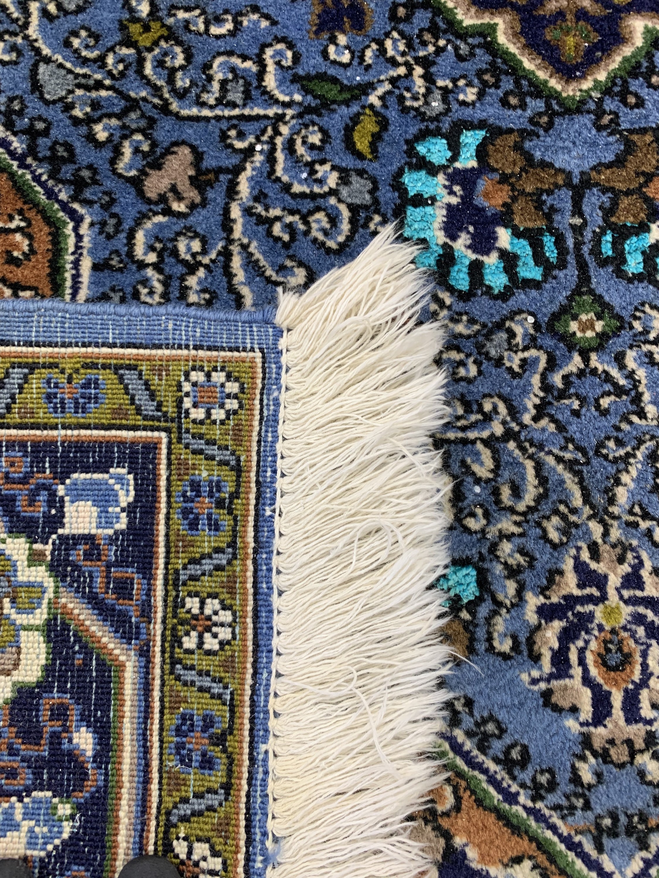 Detail e: Ghom alt, Persien, ca. 60 Jahre, Wolle mit Seide, ca. 163 x 108 cm, EHZ: 1-2