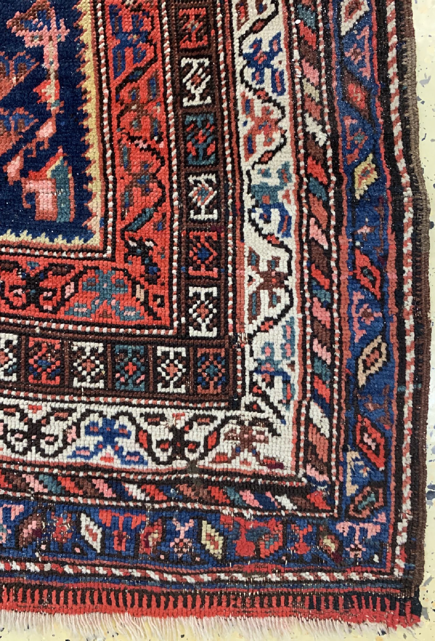 Detail a: Khamseh antik, Persien, datiert 1321(1900),Wolle auf Wolle, ca. 155 x 148 cm, EHZ: 3