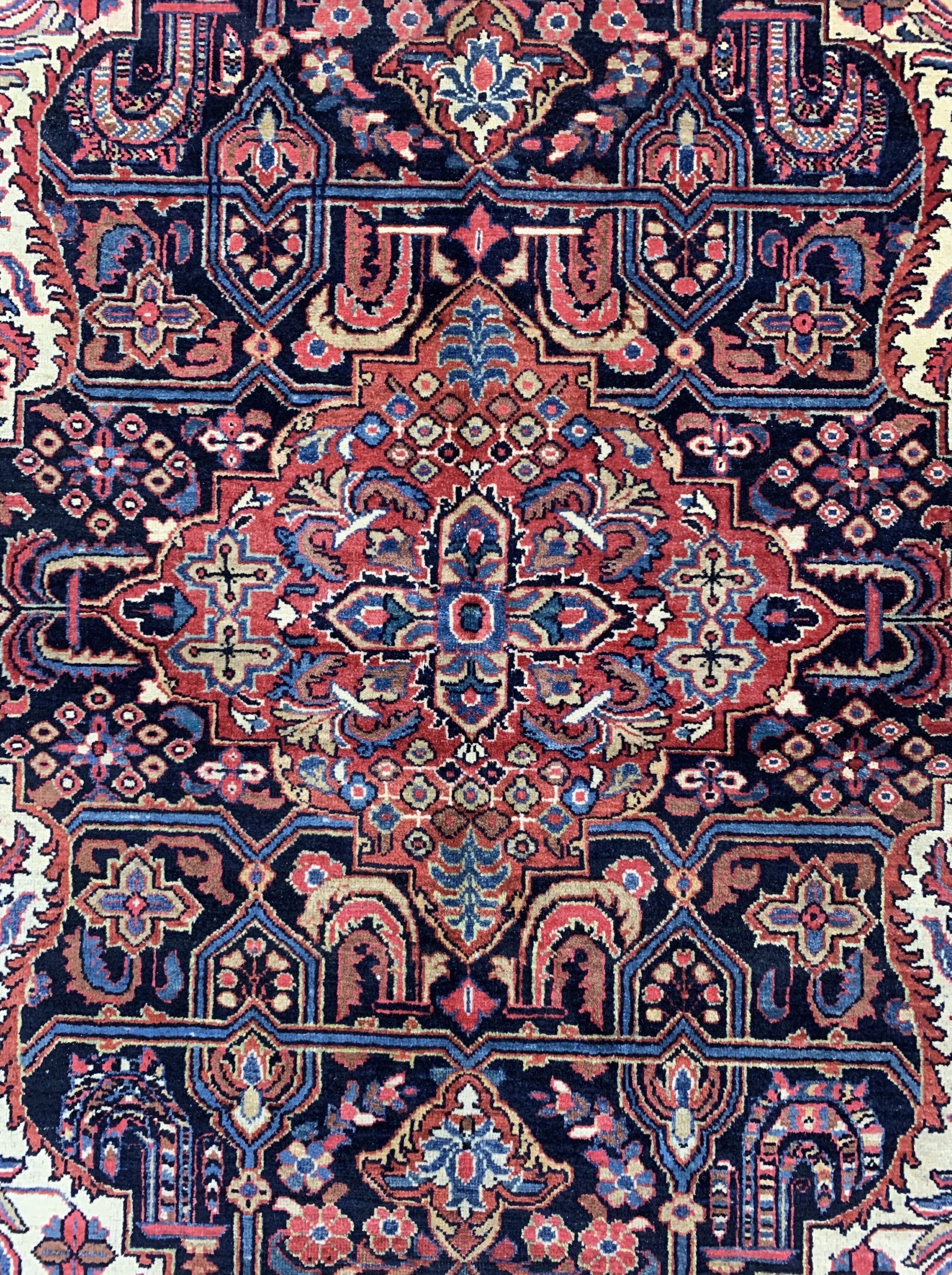 Detail b: Sarogh Mahal antik, Persien, um 1910/1920, Wolle auf Baumwolle, ca. 205 x 138 cm, EHZ: 3