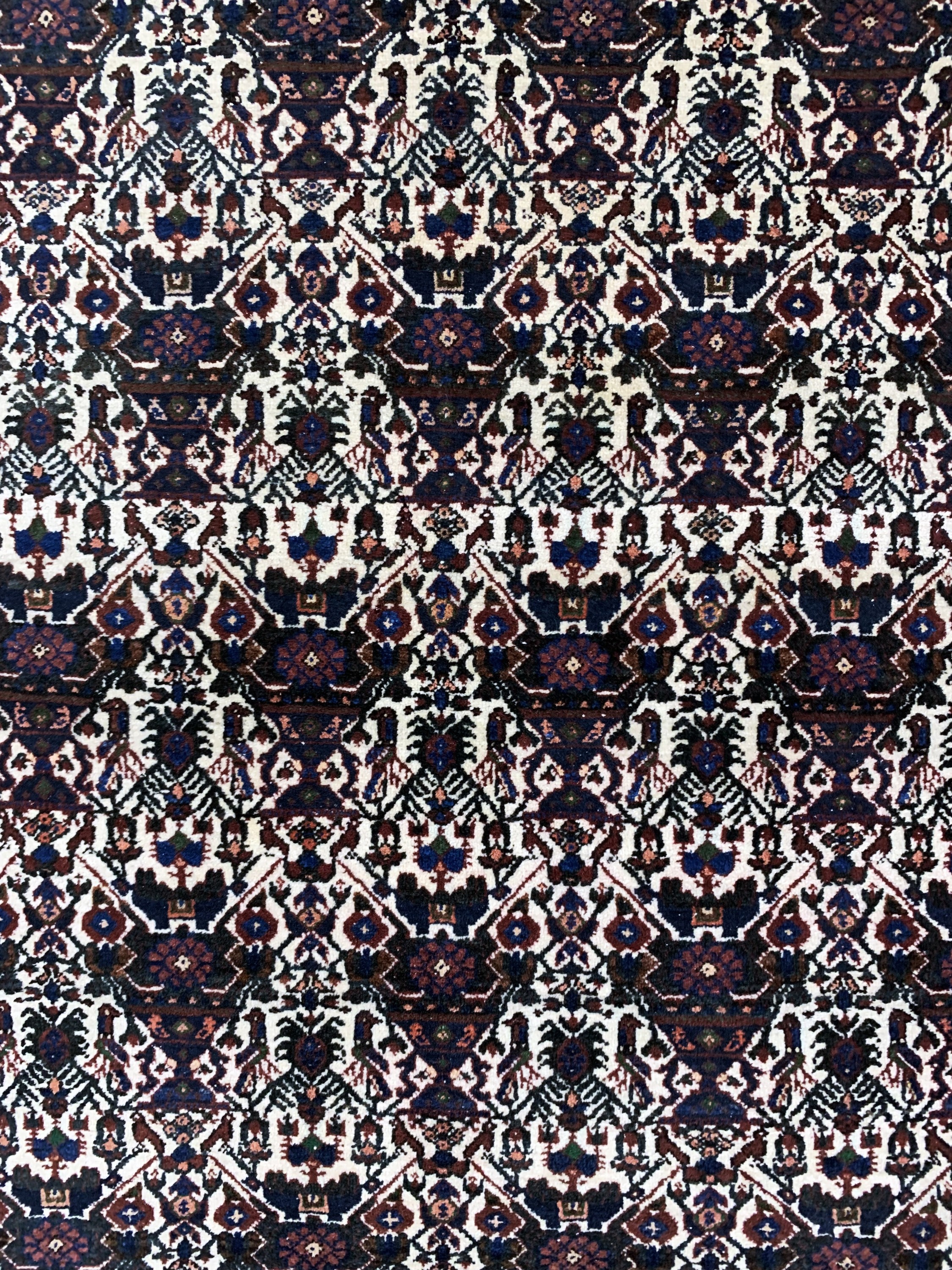 Detail b: Afschar alt, Persien, Anfang 20.Jhd, Wolle auf Baumwolle, ca. 200 x 155 cm, EHZ: 2