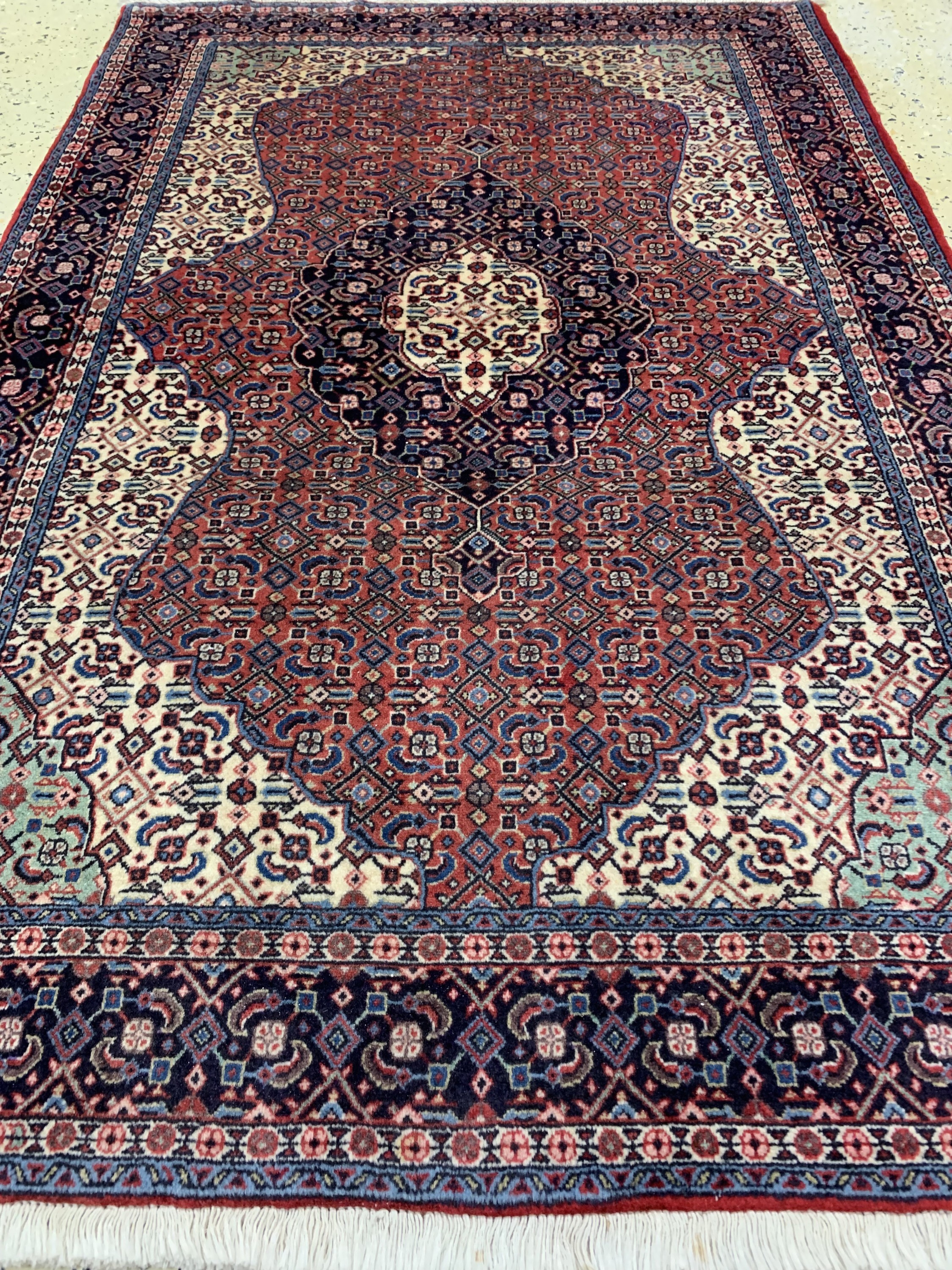 Detail c: Sarogh Kork fein, Persien, ca. 50 Jahre, Korkwolle auf Baumwolle, ca. 155 x 104 cm, EHZ: 1-2