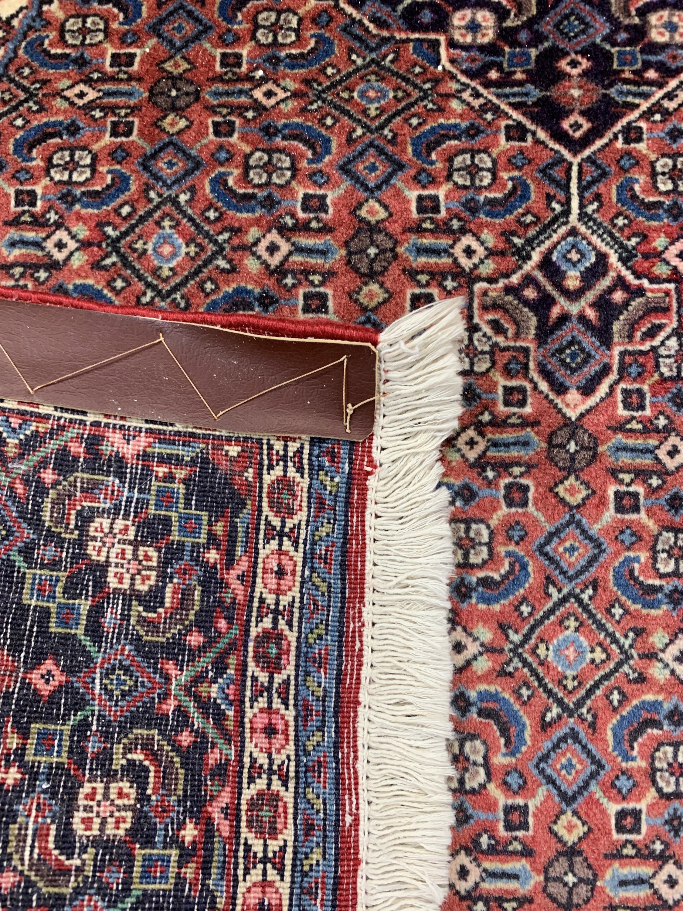 Detail d: Sarogh Kork fein, Persien, ca. 50 Jahre, Korkwolle auf Baumwolle, ca. 155 x 104 cm, EHZ: 1-2