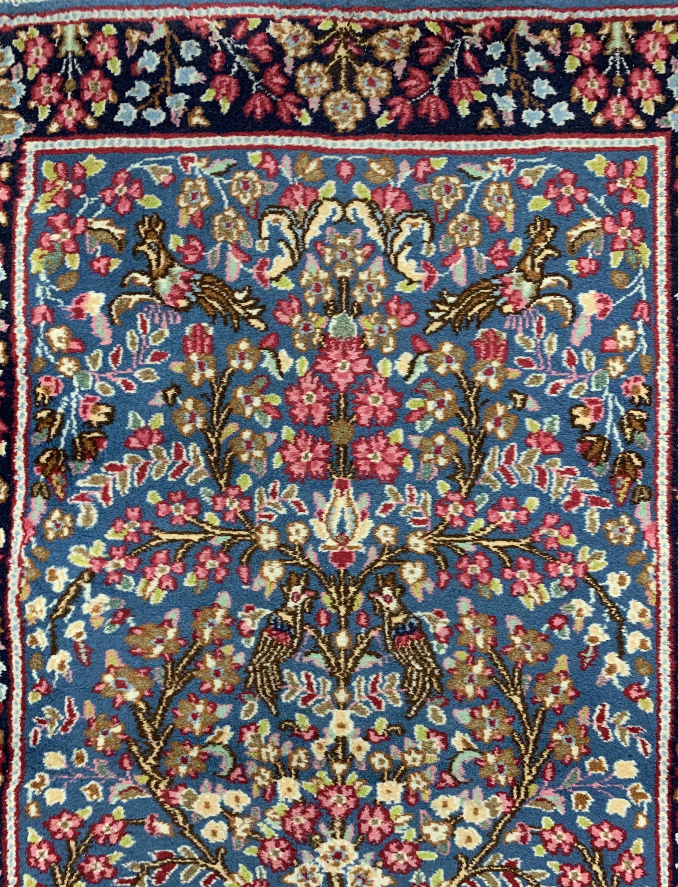Detail b: Kerman, Persien, ca. 50 Jahre, Wolle auf Baumwolle, ca. 152 x 92 cm, EHZ: 2