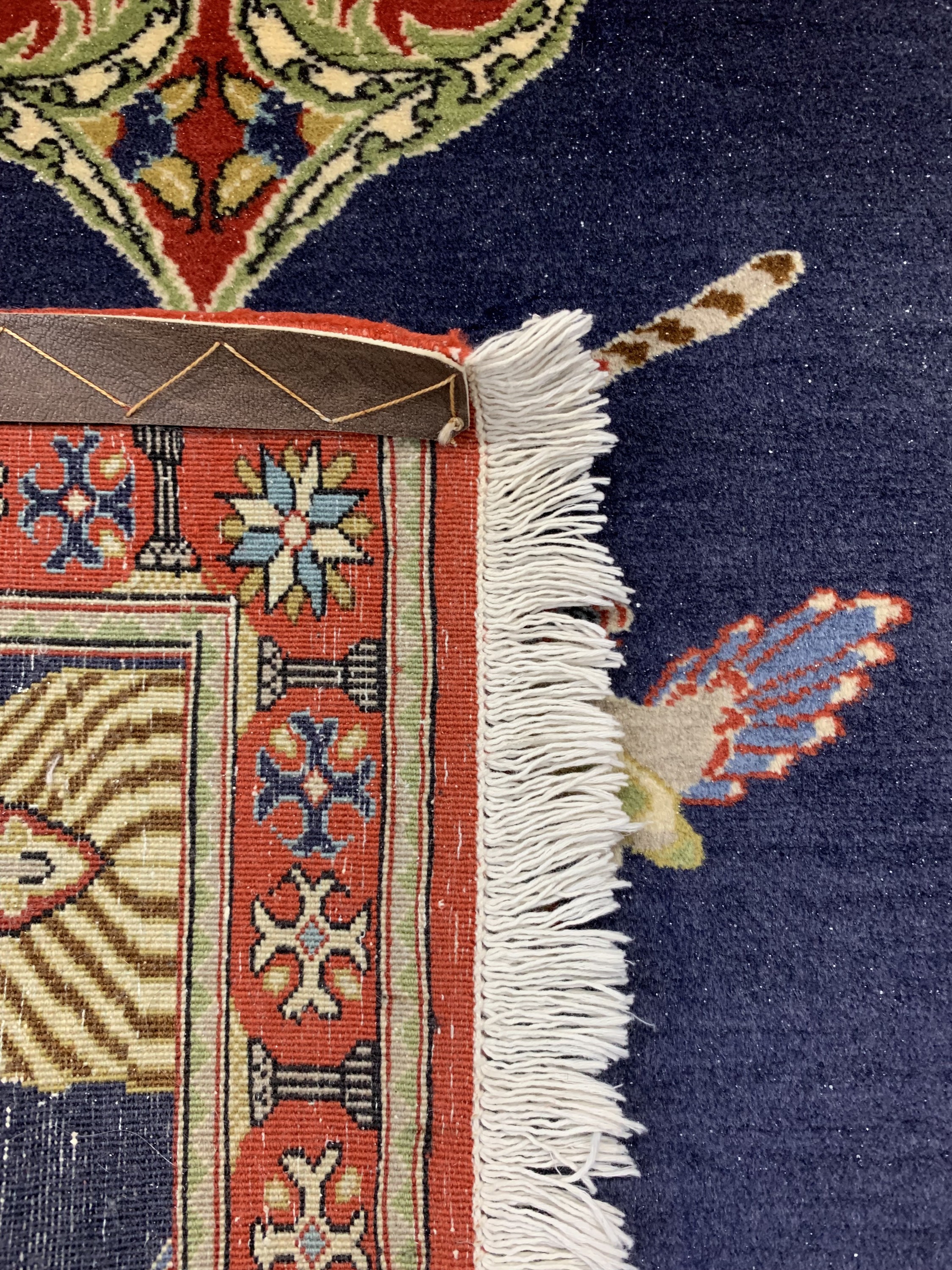 Detail f: Konvolut aus Esfahan fein, Persien, ca. 50 Jahre, Korkwolle mit und auf Seide, ca. 102 x 67 cm, ca. 1,0 Mio. Kn/qm, EHZ: 2, Ghom Kork, Persien, ca. ...