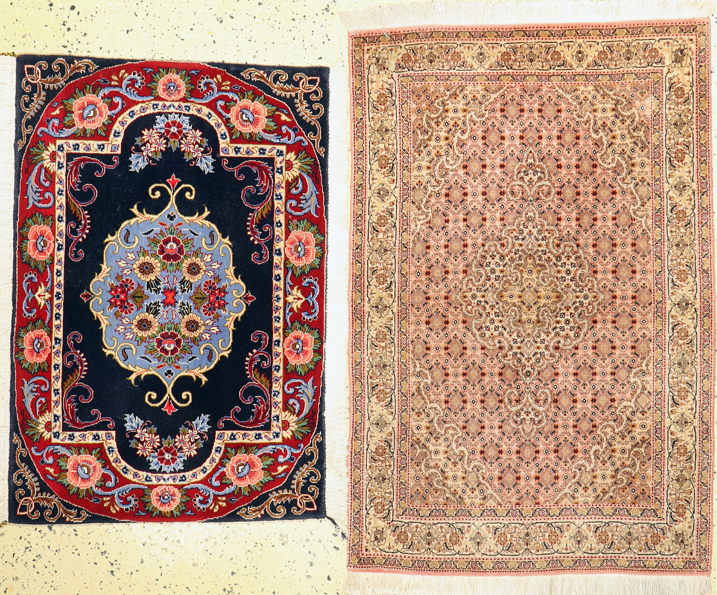 Konvolut aus Täbriz fein, Persien, ca. 50 Jahre, Korkwolle mit Seide, ca. 121 x 80 cm, Keschan alt, Persien, Wolle auf Baumwolle, ca. 103 x 70 cm, ...