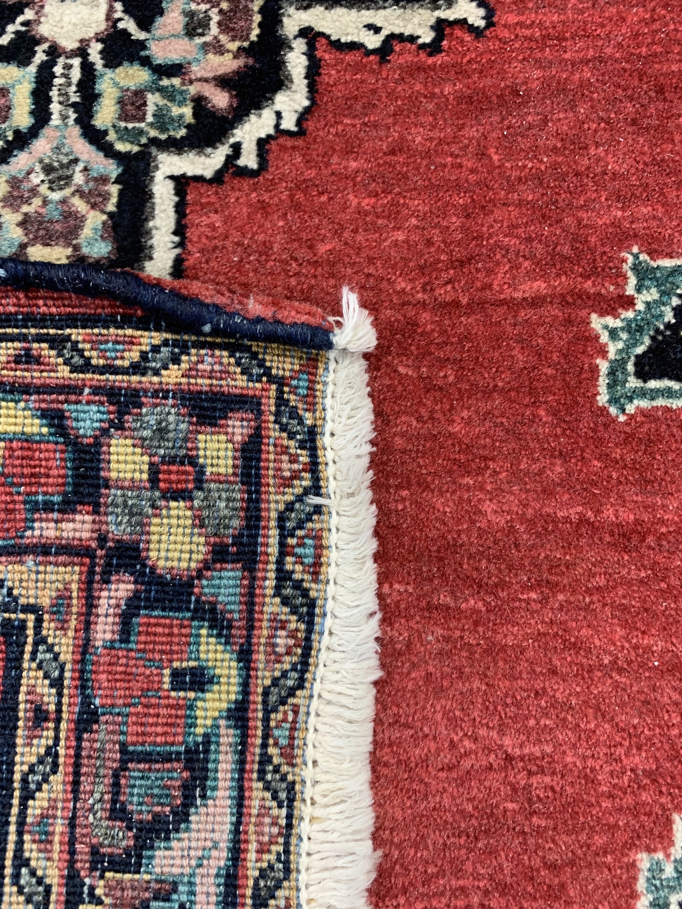 Detail b: Konvolut Sarogh & Kerman, Persien, um 1950, Wolle auf Baumwolle, ca. 120 x 60 cm, EHZ: 2