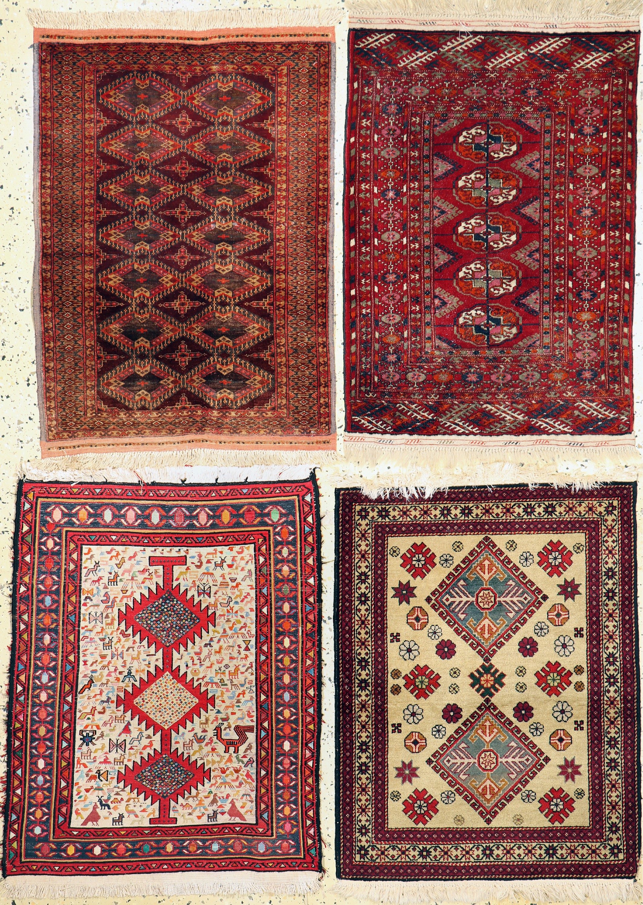Konvolut 4 Poschti, Seiden Mauri Afganistan, ca. 90 x 60 cm, Buchara & Eriwan, Russland, ca. 90 x 60 cm, Sumakh, Persien, ca. 90 x 60 cm, EHZ: 2