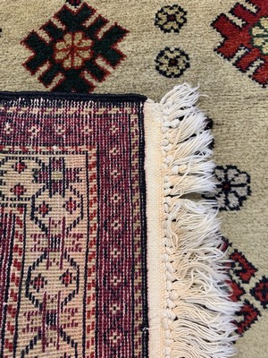 26740833h - Mixed lot of 4 Poschti, silk Mauri Afganistan,approx. 90 x 60 cm, Bukhara & Yerevan, Russia,approx. 90 x 60 cm, Sumakh, Persia, approx. 90x 60 cm, condition: 2. Rugs, Carpets & Flatweaves