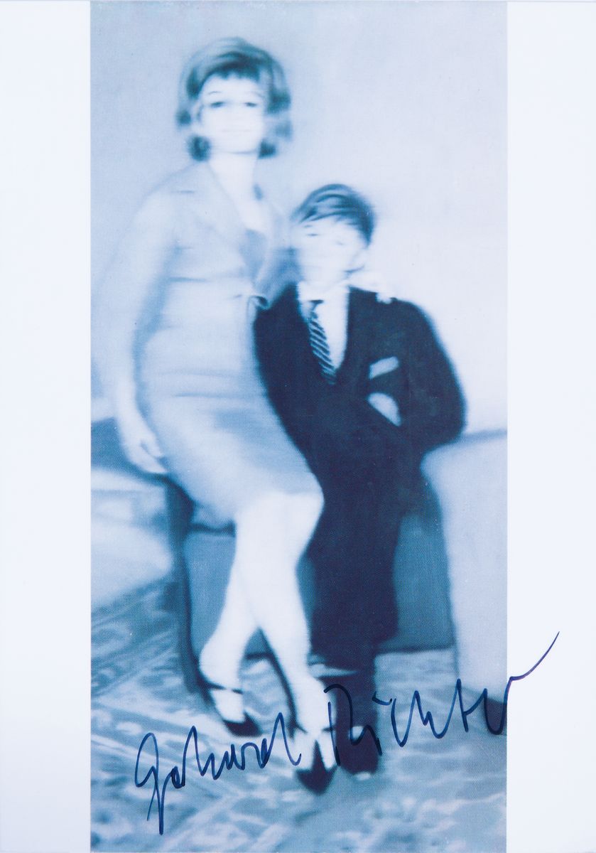 Detail k: Gerhard Richter, geb. 1932, Helga Matura mitVerlobtem, Postkartenmultiple, Offsetdruck, handsign., ca. 15x10cm
