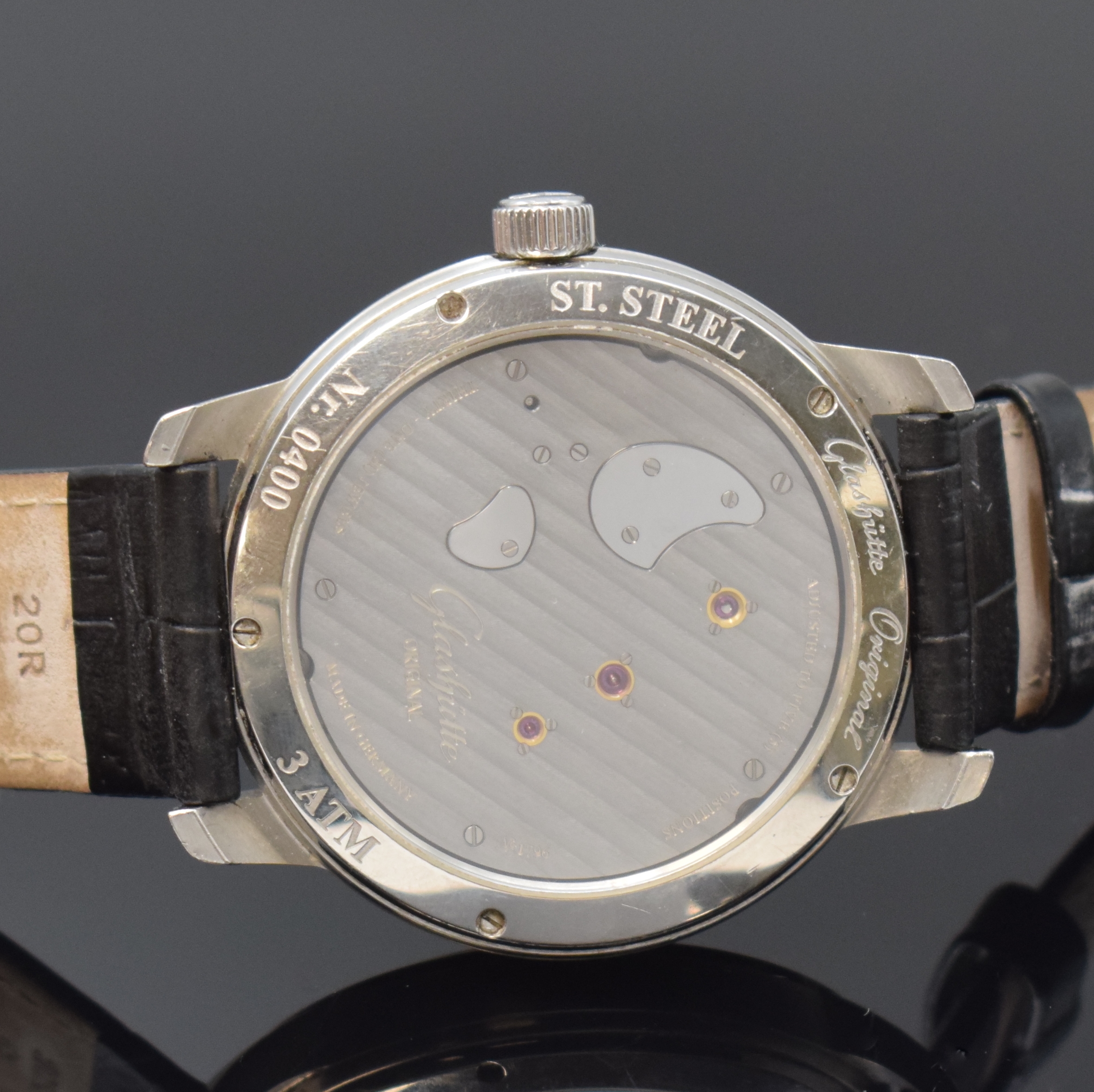 Detail d: GLASHÜTTE Original PanoInverse Herrenarmbanduhr in Stahl, Deutschland um 2020, Handaufzug, beids. vergl. Geh. inkl. neutr. Lederband m. orig. dopp. ...
