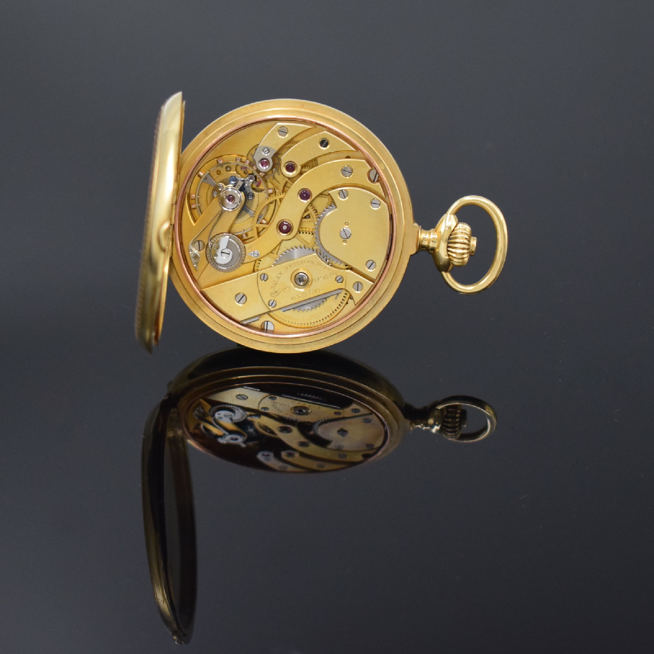 Detail j: PATEK PHILIPPE Savonette in GG 750/000, Schweiz für den russischen Markt um 1915, streifen-guill. 3-Deckel-Goldgeh., a-goutte Schlüsse, späteres ...
