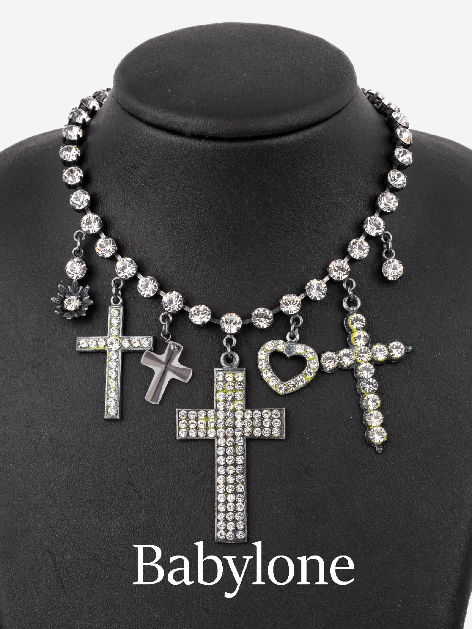 BABYLONE PARIS Modeschmuck-Collier, Metall brüniert, farbloser Straßbesatz, reiche Abhängung mit Herz und Kreuzen, L. ca. 33 - 41 cm