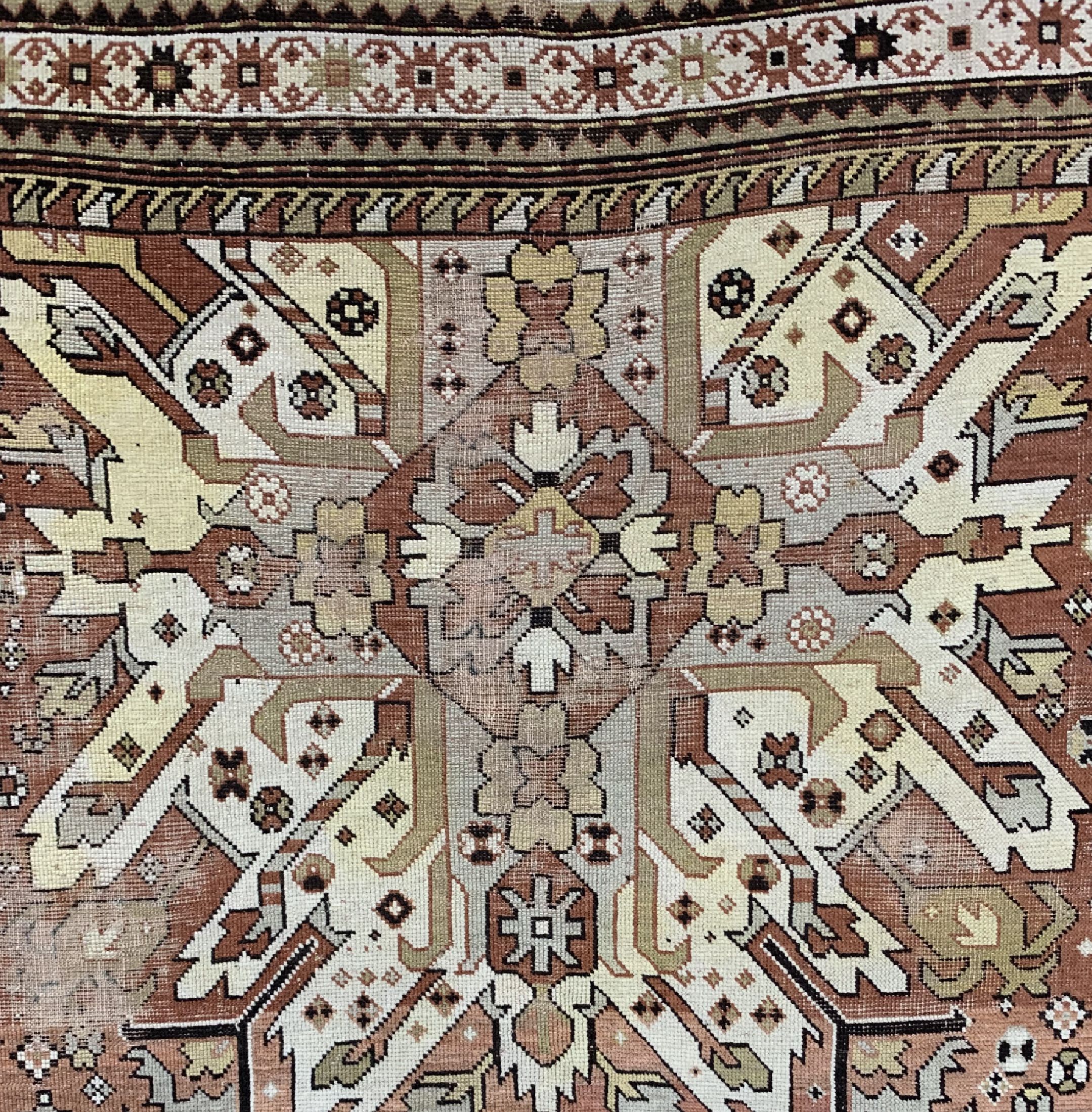 Detail b: Tschelaberd"Adler-Kazak", Kaukasus, 19.Jhd,Wolle auf Wolle, ca. 235 x 144 cm, EHZ: 4