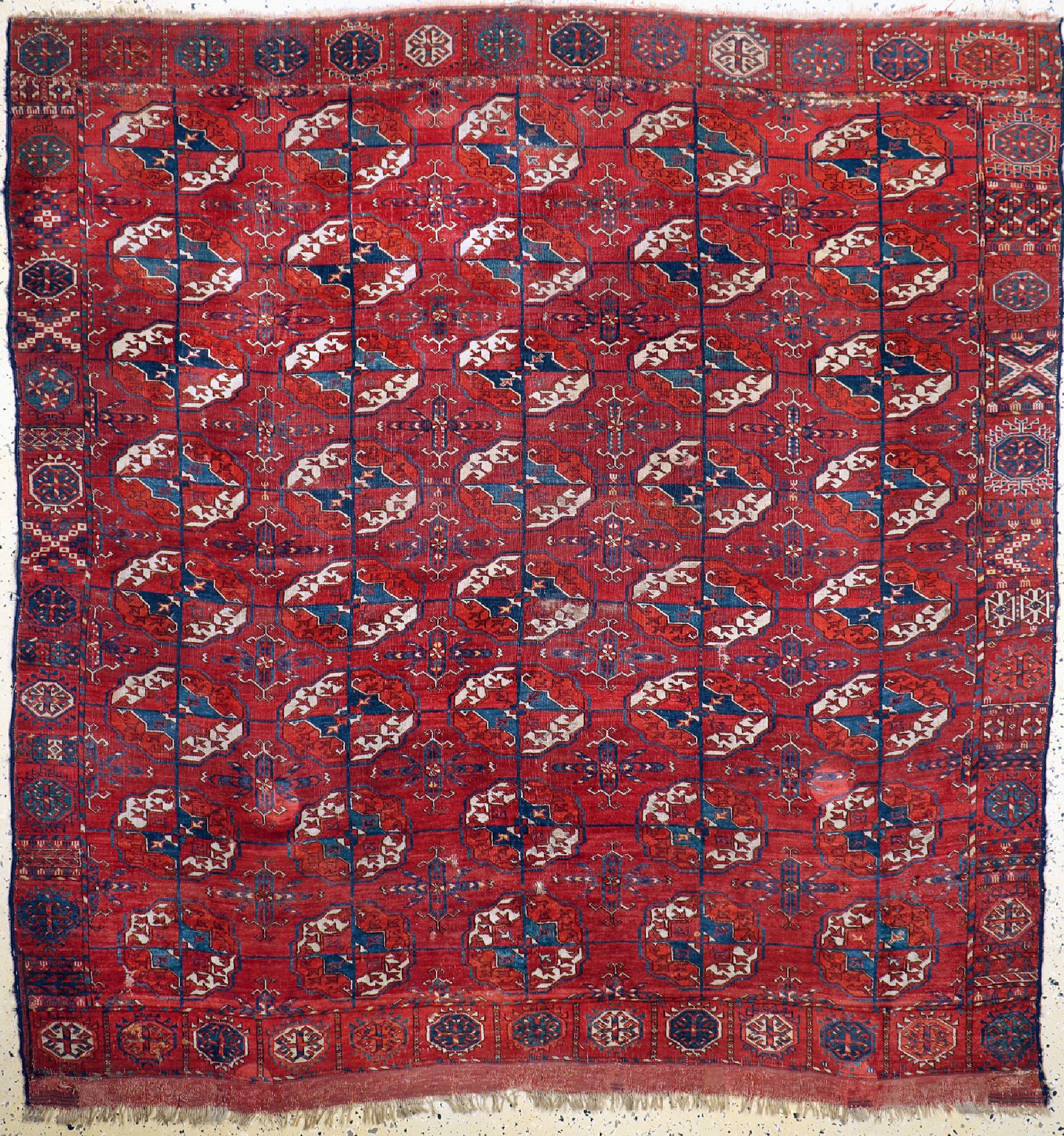 Tekke Hauptteppich antik, Turkmenistan, 19.Jhd, Wolle auf Wolle, ca. 204 x 197 cm, EHZ: 4(Fragment)