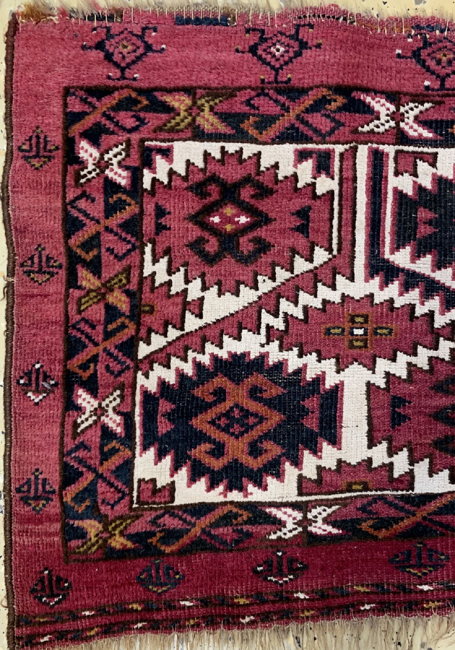Detail b: Antiker Torba, Turkmenistan, 19.Jhd, Wolle auf Wolle, ca. 123 x 45 cm, EHZ: 3