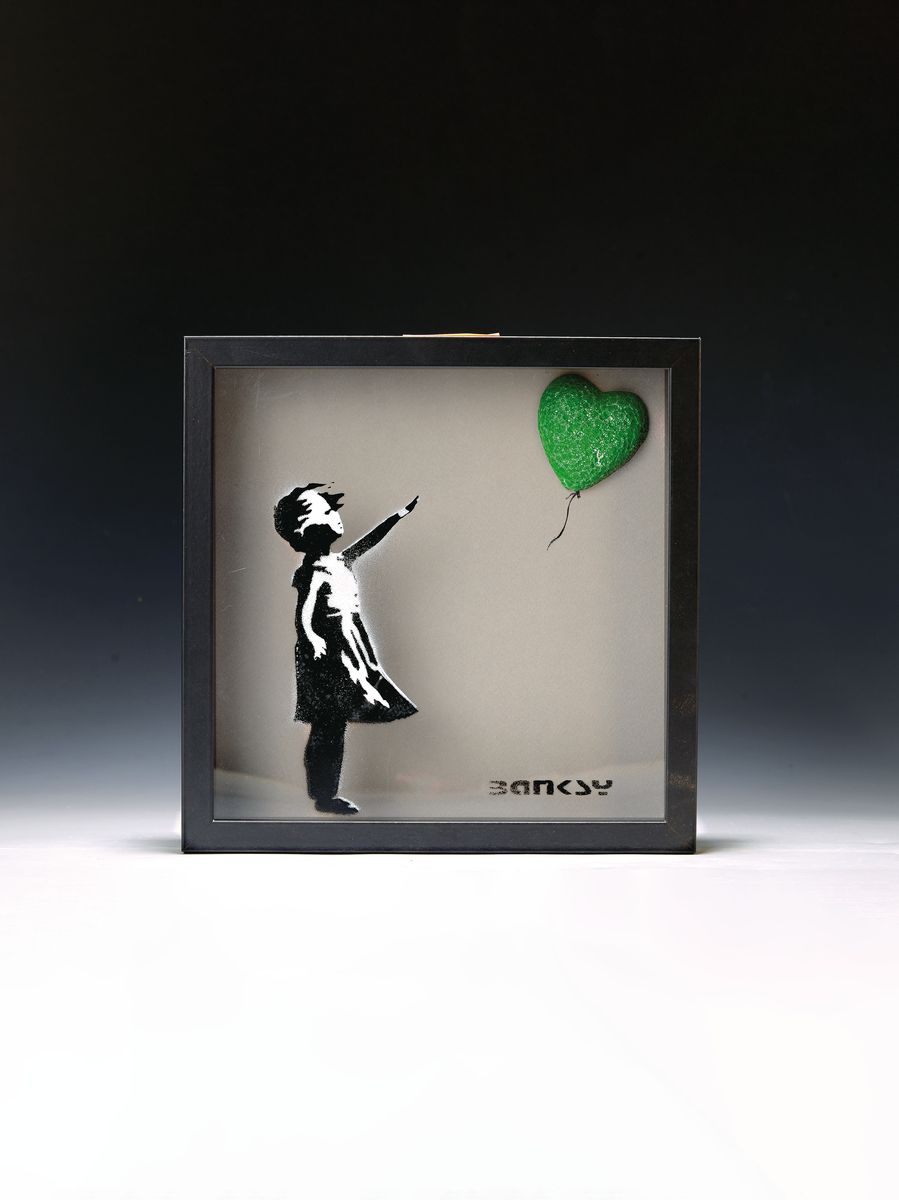 Banksy, Dismal Shadow Box von 2015, Objektkasten, Mädchen mit grünem Herz-Ballon, rückseitig sign.: Banksy is Dismal, ca. 27x27x6cm, num. 3/10, ...