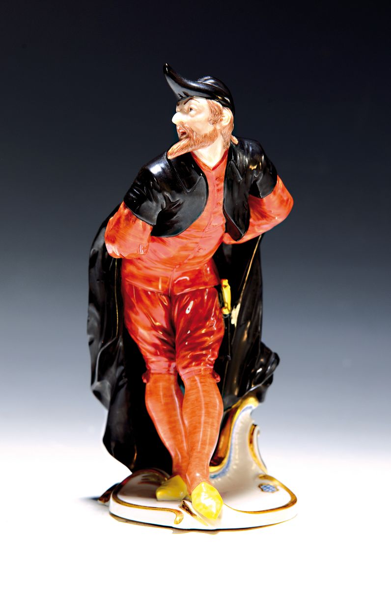 Porzellanfigur, Nymphenburg, 20. Jh., Pantalone aus der Commedia dell'Arte von Franz Anton Bustelli, bunt bemalt, H. ca. 18cm