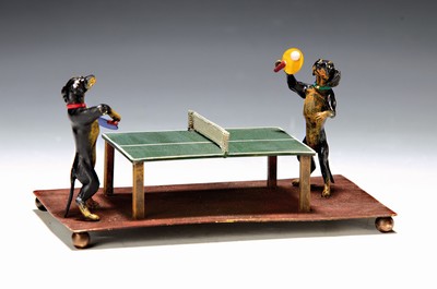 Image 26743605 - Large Viennese bronze, signed Fritz Bergmann, two dogs playing table tennis, colorfully decorated, approx. 10x17.5 cm