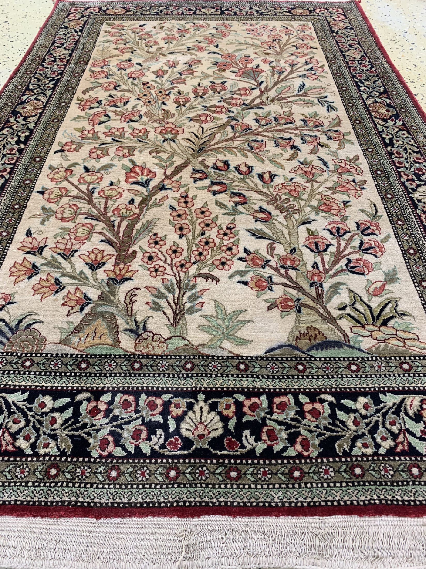 Detail d: Ghom Seide, Persien, um 1950, reine Naturseide, ca. 158 x 105 cm, EHZ: 2