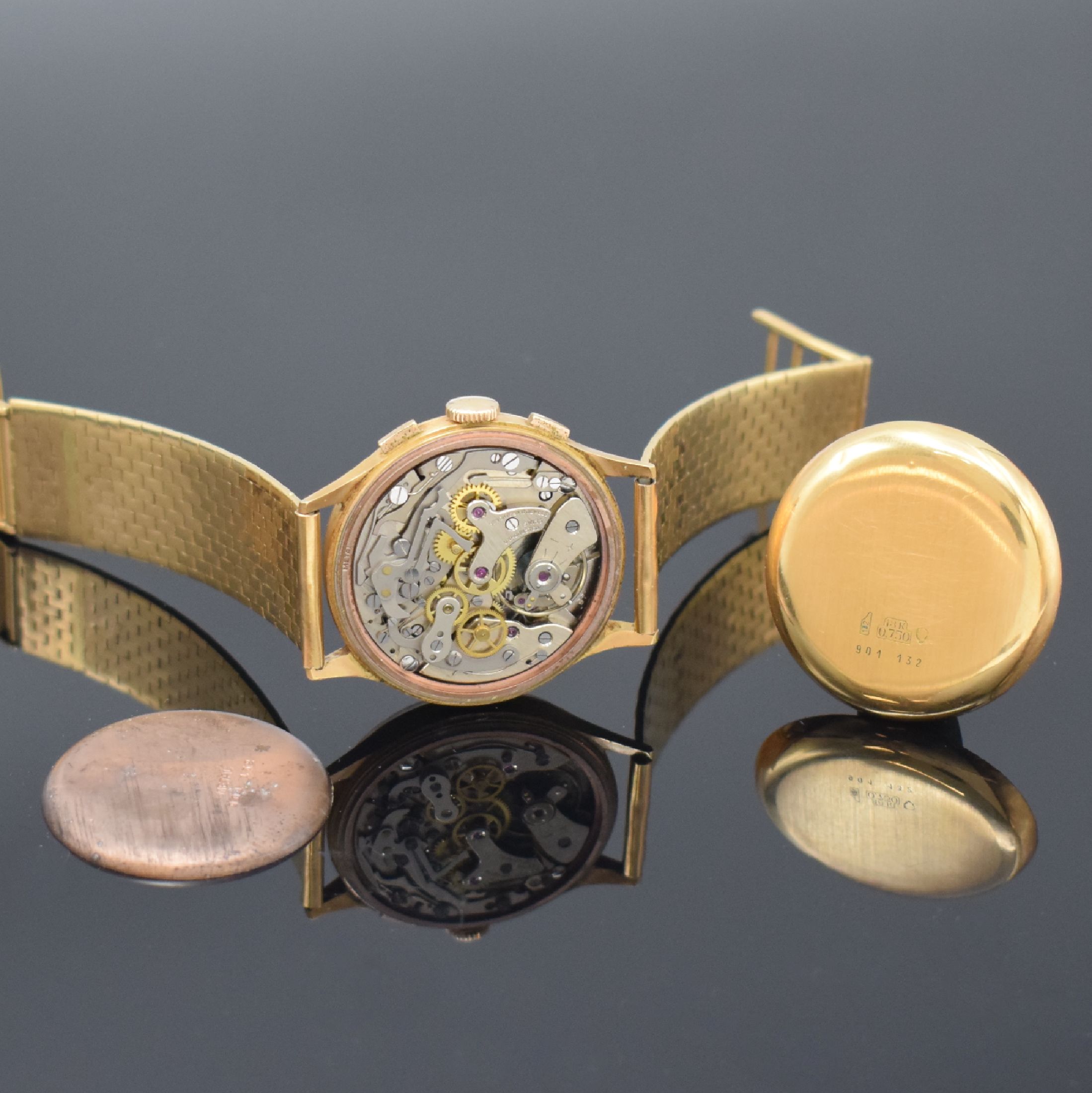 Detail e: ALMADIA / CHRONOGRAPHE SUISSE Armbandchronograph in RG 750/000, Schweiz um 1960, Handaufzug, neutr. RG 750/000 Band, Geh. dell., Metall Innengeh., ...