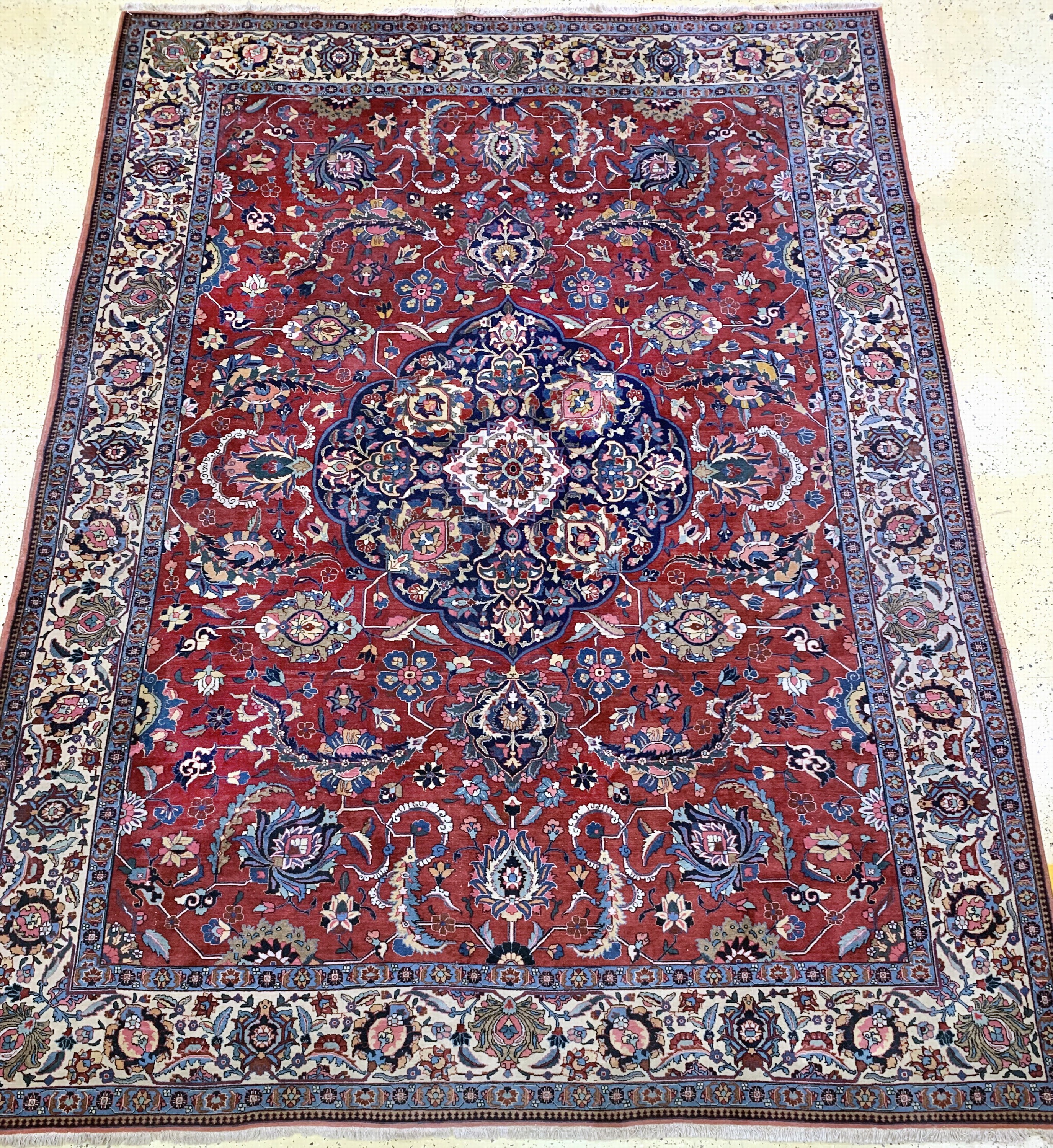 Täbriz alt, Persien, um 1950, Wolle auf Baumwolle, ca. 470 x 353 cm, EHZ: 3