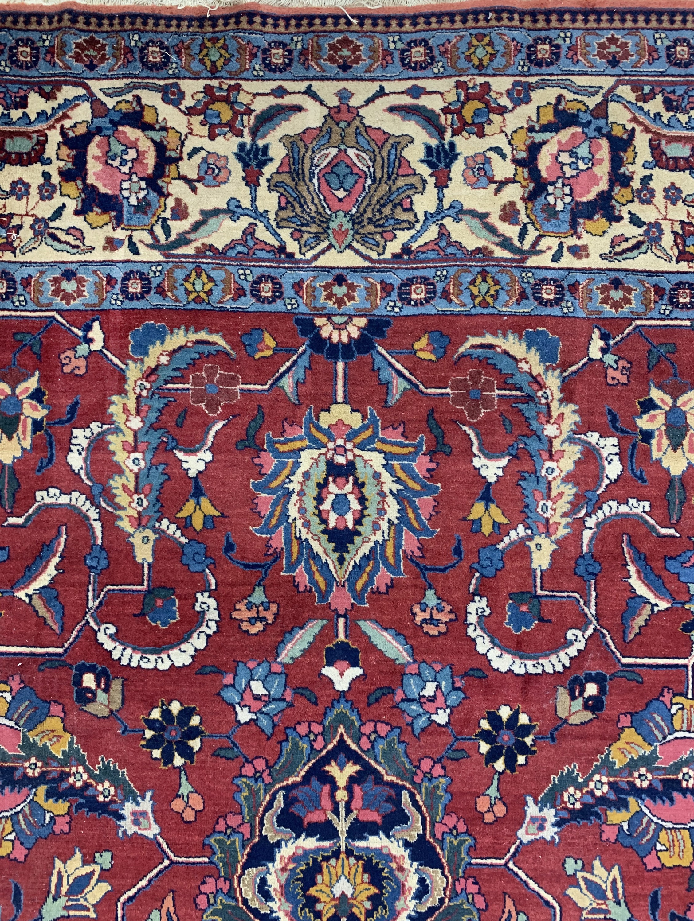 Detail d: Täbriz alt, Persien, um 1950, Wolle auf Baumwolle, ca. 470 x 353 cm, EHZ: 3