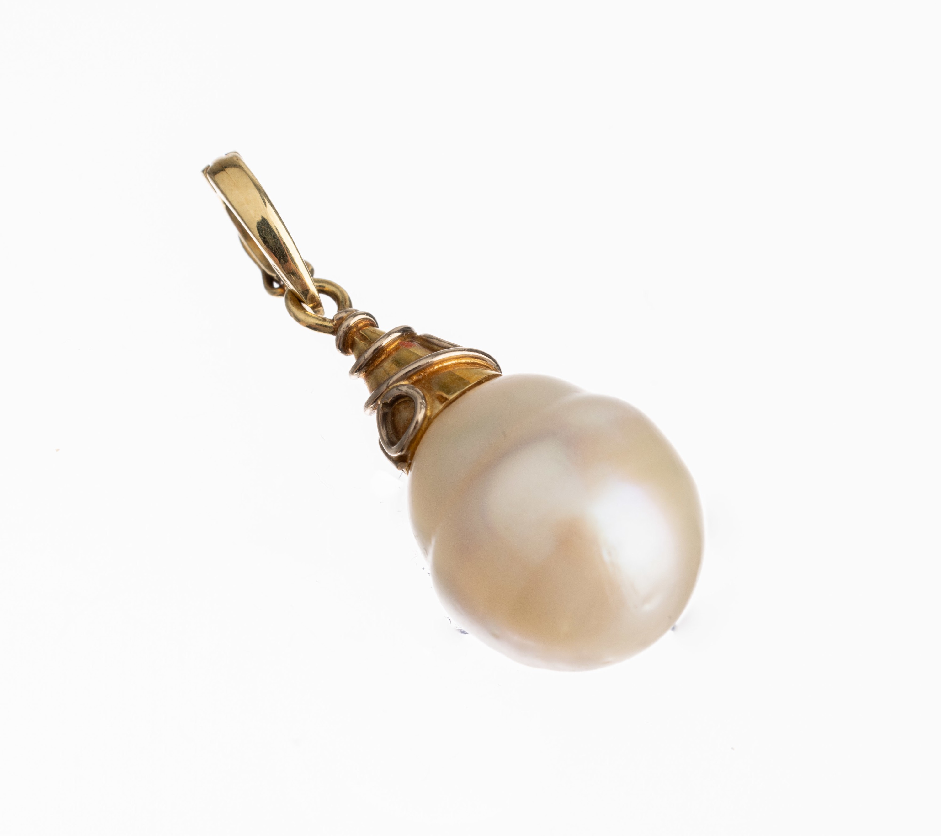 Detail a: 14 kt Gold Perl-Clipanhänger, GG/WG 585/000, tropfenförm. barocke SüdseezuchtperleD. ca. 13.3 mm, L. ca. 3 cm