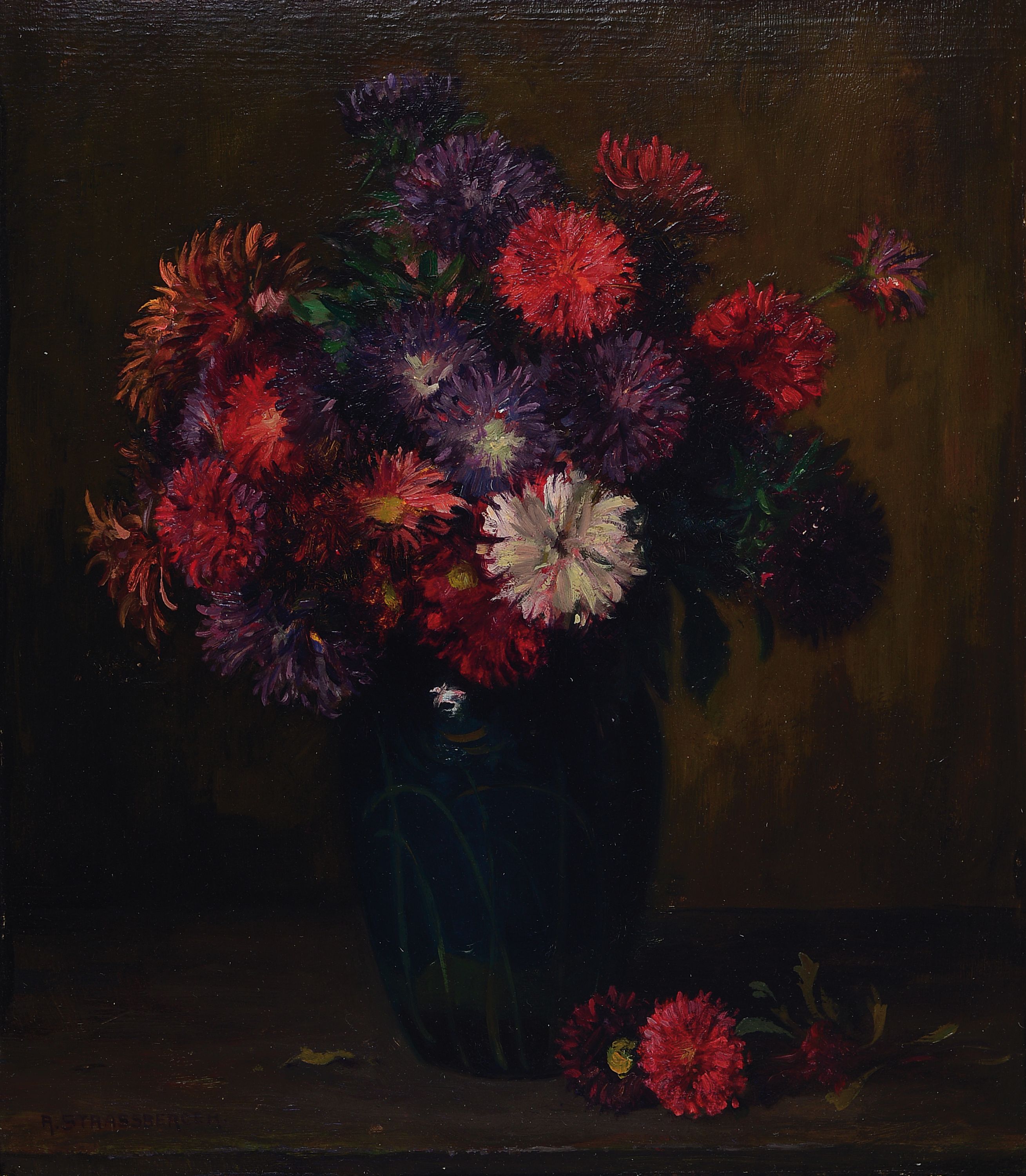 Richard Strassberger, 1868 Leipzig-1938 Karlsruhe, Blumenstillleben, Strauß gemischter Astern in Jugendstilvase, links unten signiert, Öl/Platte, ...