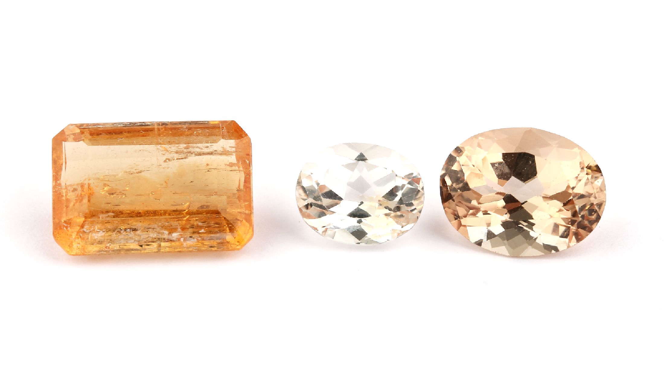 Lot 3 lose Imperial Topase, ca. 22.2 ct, versch. Größen, Schliffformen und Farbnuancen
