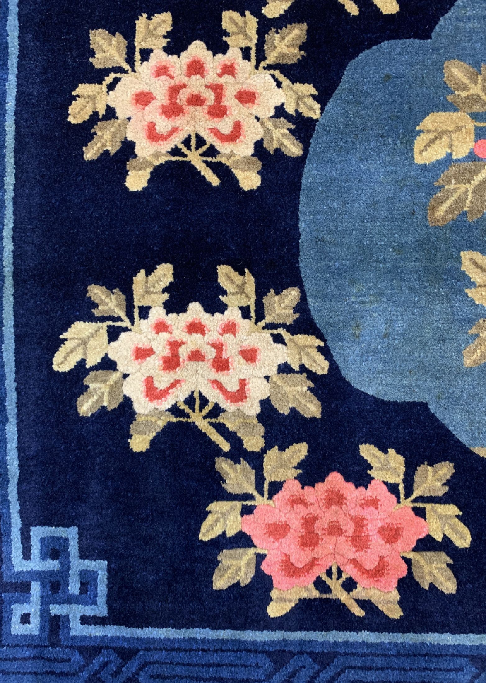 Detail c: Antiker Pao Tow, China, um 1900, Wolle auf Baumwolle, ca. 130 x 205 cm, EHZ: 1-2