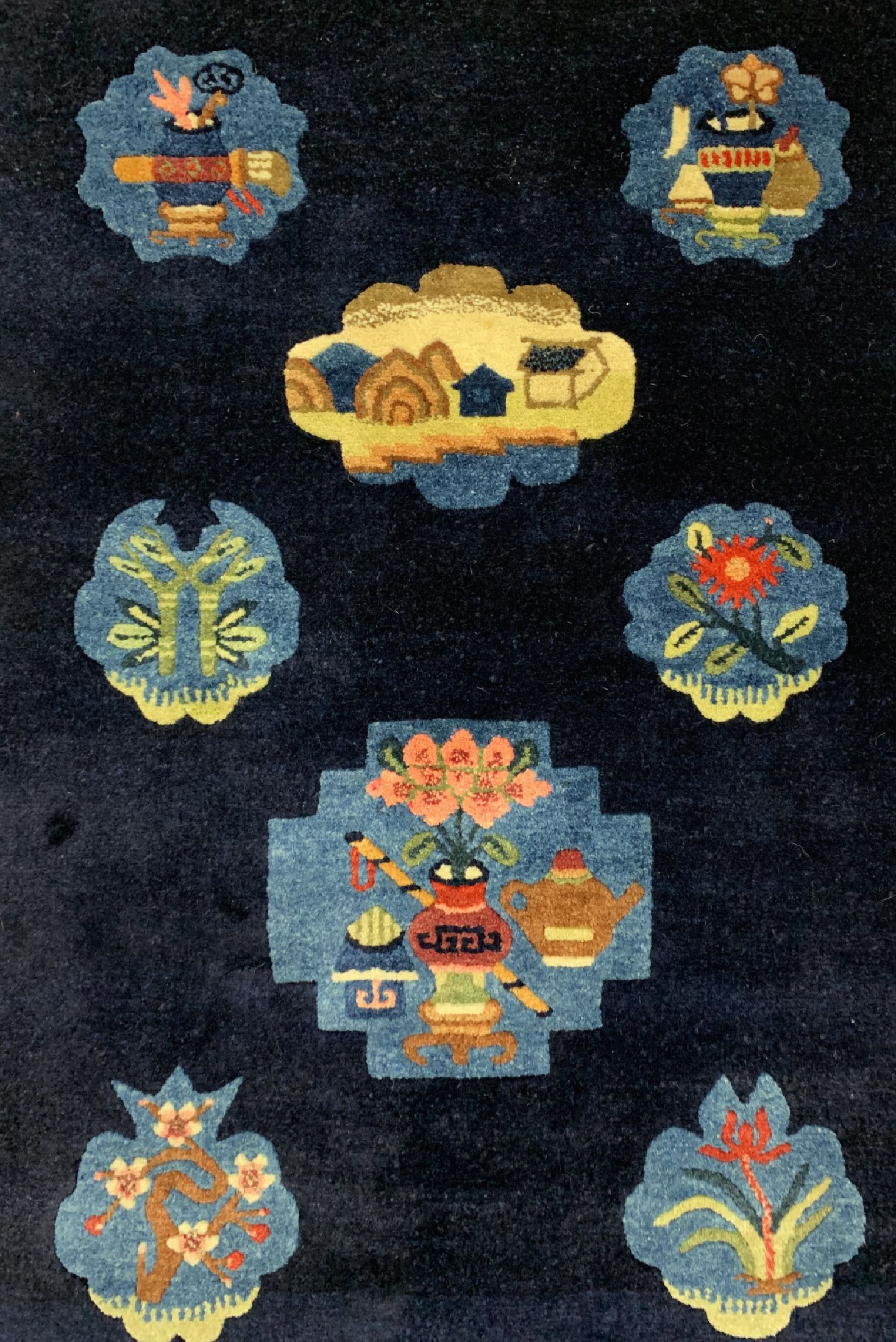 Detail c: Antiker Pao Tow, China, um 1900, Wolle auf Baumwolle, ca. 133 x 69 cm, EHZ: 1-2