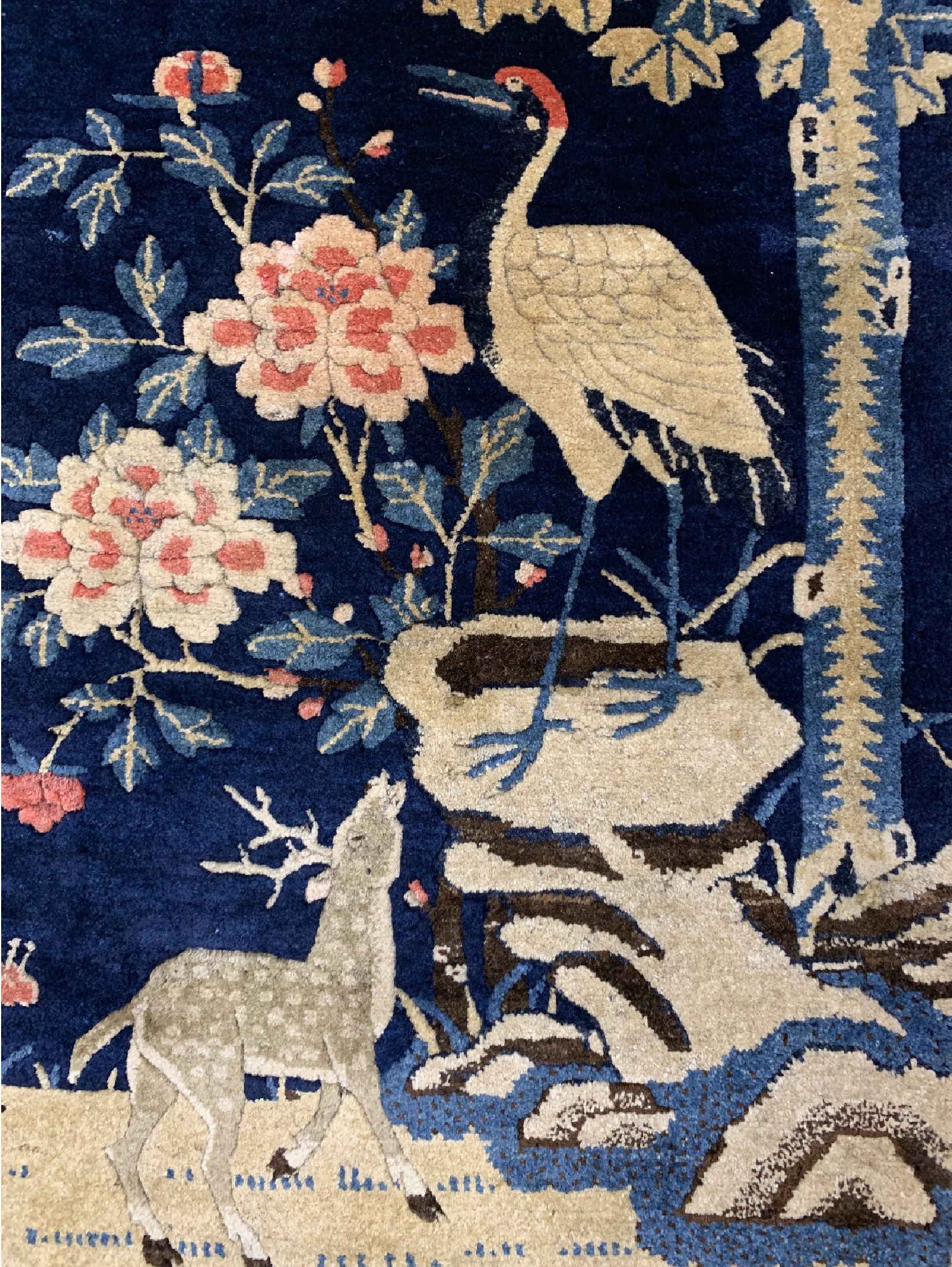 Detail b: Antiker Pao Tow, China, um 1900, Wolle auf Baumwolle, ca. 130 x 67 cm, EHZ: 1-2, (fachmänisch restauriert)