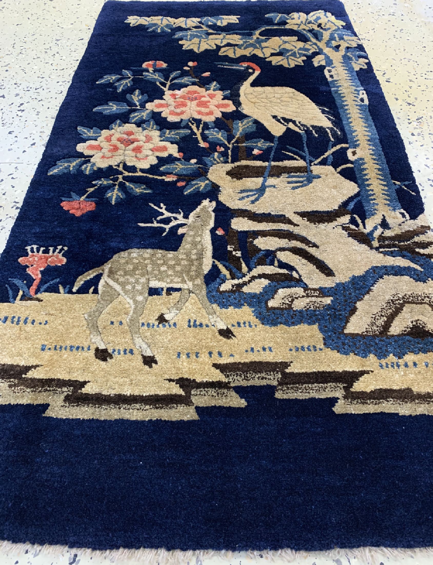 Detail c: Antiker Pao Tow, China, um 1900, Wolle auf Baumwolle, ca. 130 x 67 cm, EHZ: 1-2, (fachmänisch restauriert)