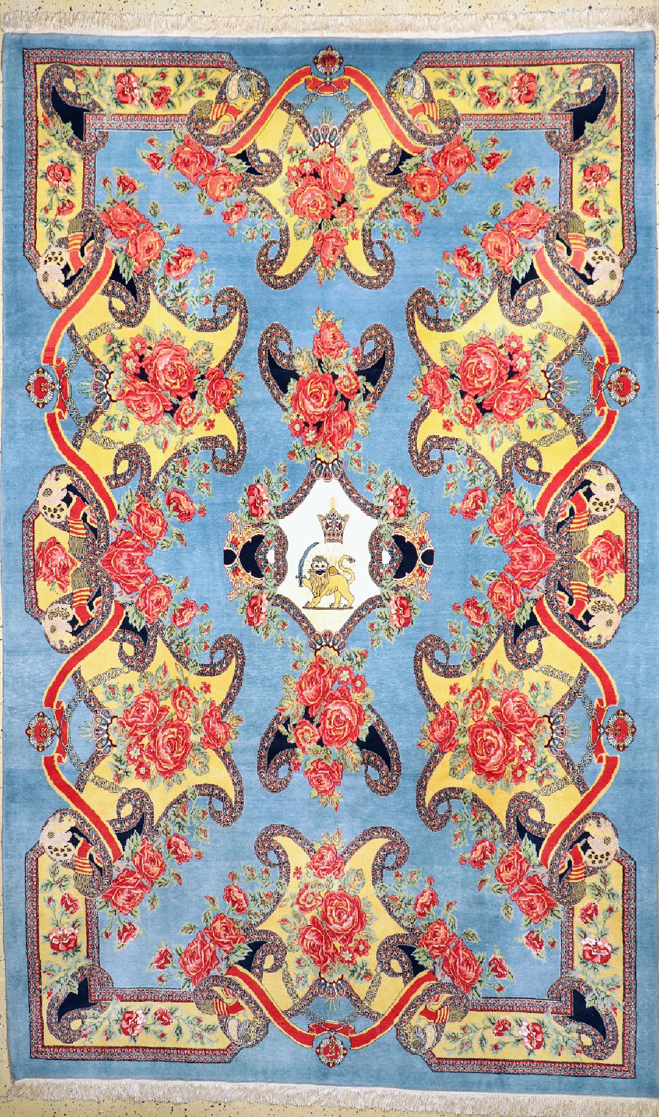 Senneh Sehr fein Persien, "Shiro-Khorshid &Krone", ca. 30 Jahre, Korkwolle mit und auf Seide, ca. 340 x 215 cm, ca. 1,0 Mio. Kn/qm, EHZ: 1