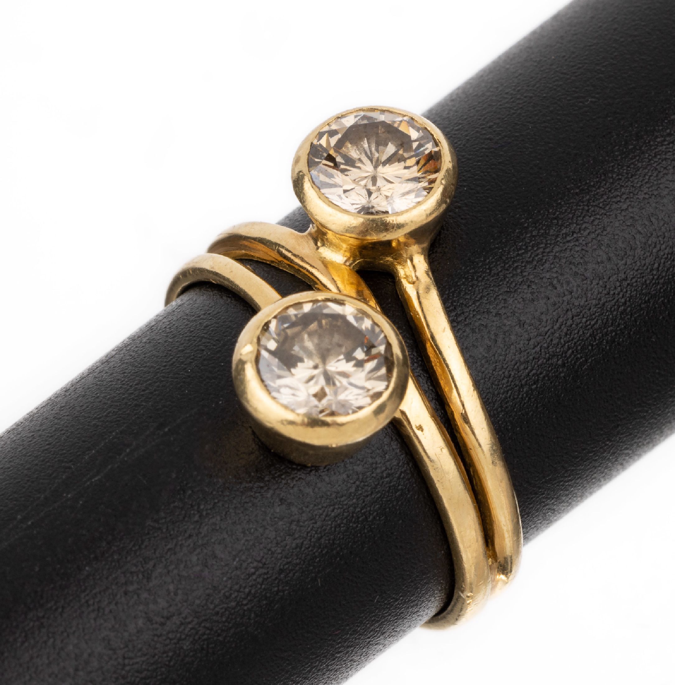 18 kt Gold Diamant-Ring, GG 750/000, 2 Diamanten zus. ca. 2.0 ct champagnerfarb./si, RW 55, ca. 5 g