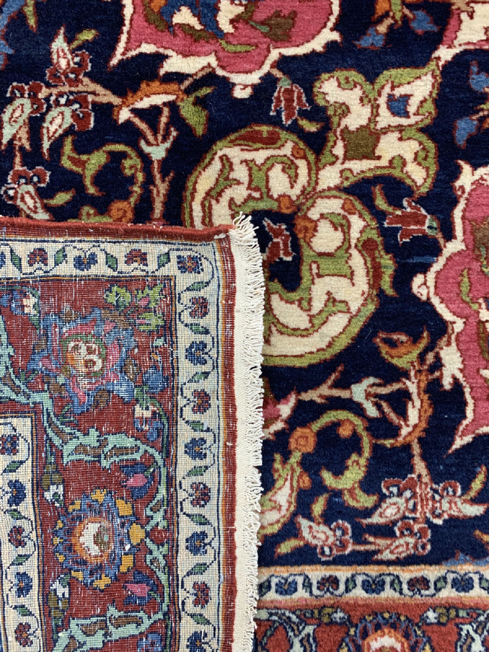 Detail g: Esfahan fein antik, Persien, datiert 1322(1901), Korkwolle auf Baumwolle, ca. 410 x305 cm, EHZ: 1-2