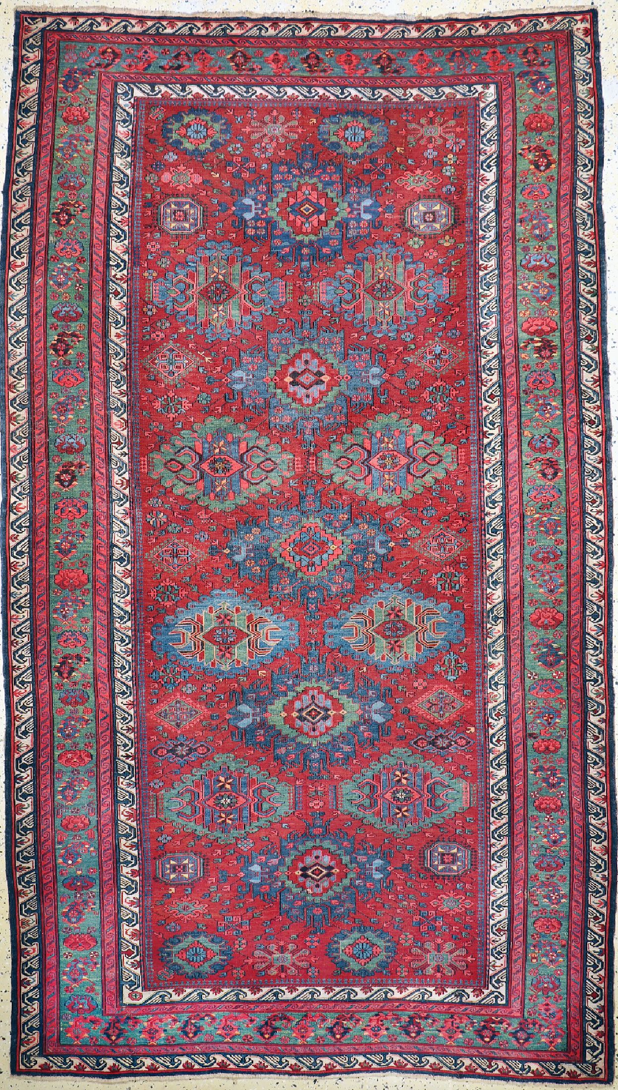 Antiker Sumakh, Kaukasus, um 1900, Wolle auf Wolle, ca. 320 x 183 cm, EHZ: 1-2