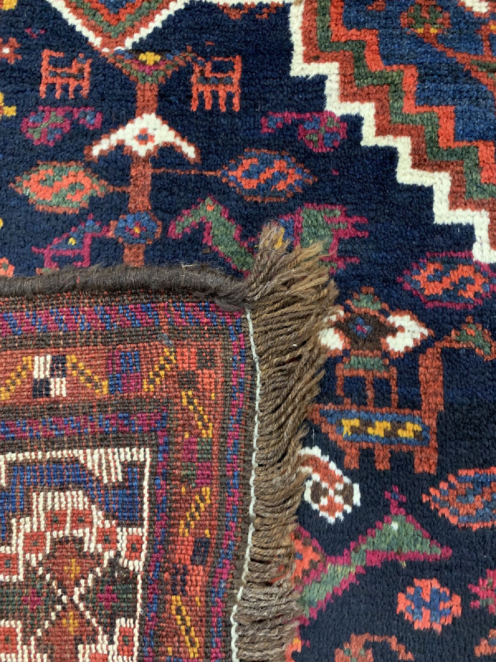 Detail f: Louri Ghaschgai, Persien, um 1930/1940, Wolle auf Wolle, ca. 280 x 160 cm, EHZ: 2, (minimal restauriert)