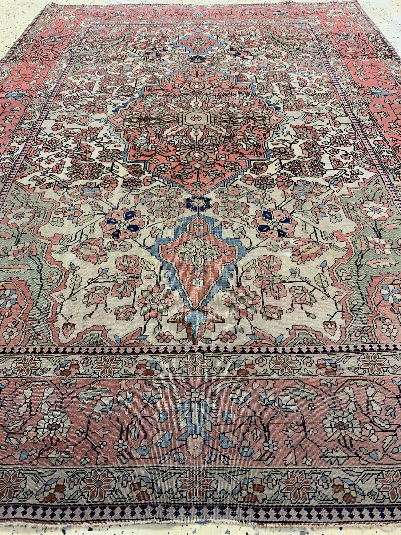Detail d: Antiker Mohteschem, Persien, 19.Jhd, Wolle auf Baumwolle, ca. 190 x 135 cm, EHZ: 4