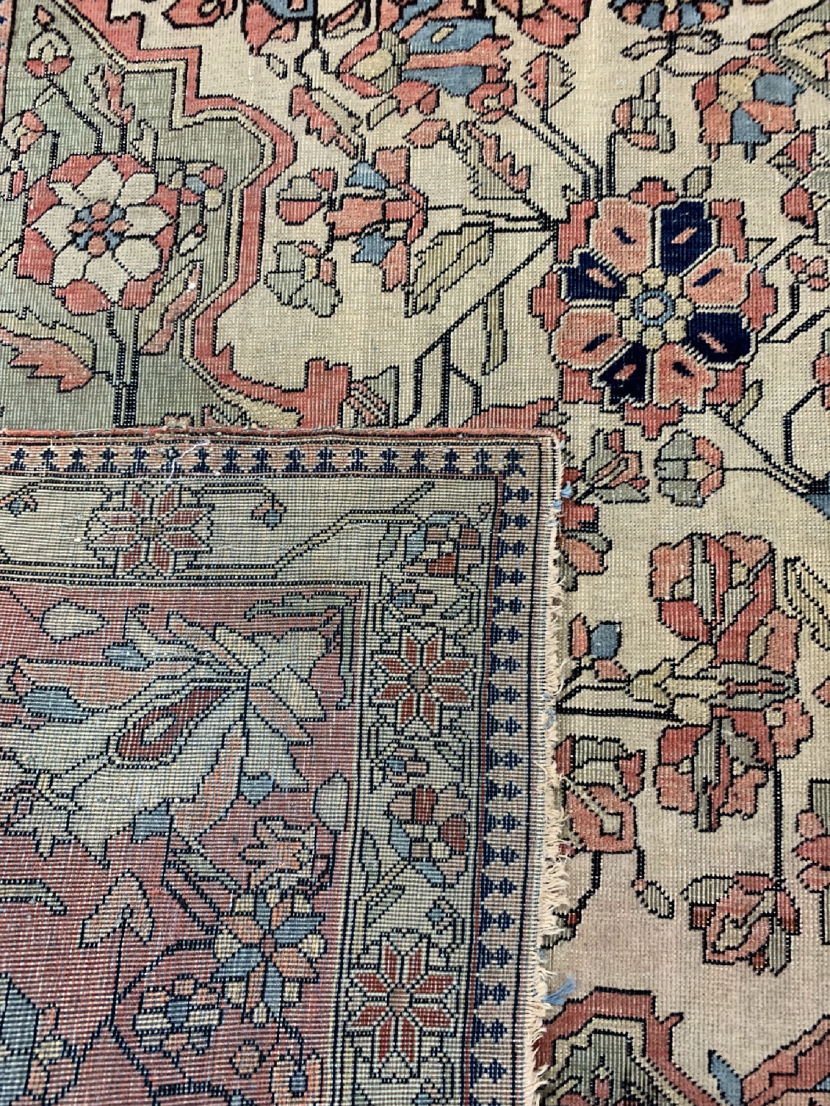Detail e: Antiker Mohteschem, Persien, 19.Jhd, Wolle auf Baumwolle, ca. 190 x 135 cm, EHZ: 4
