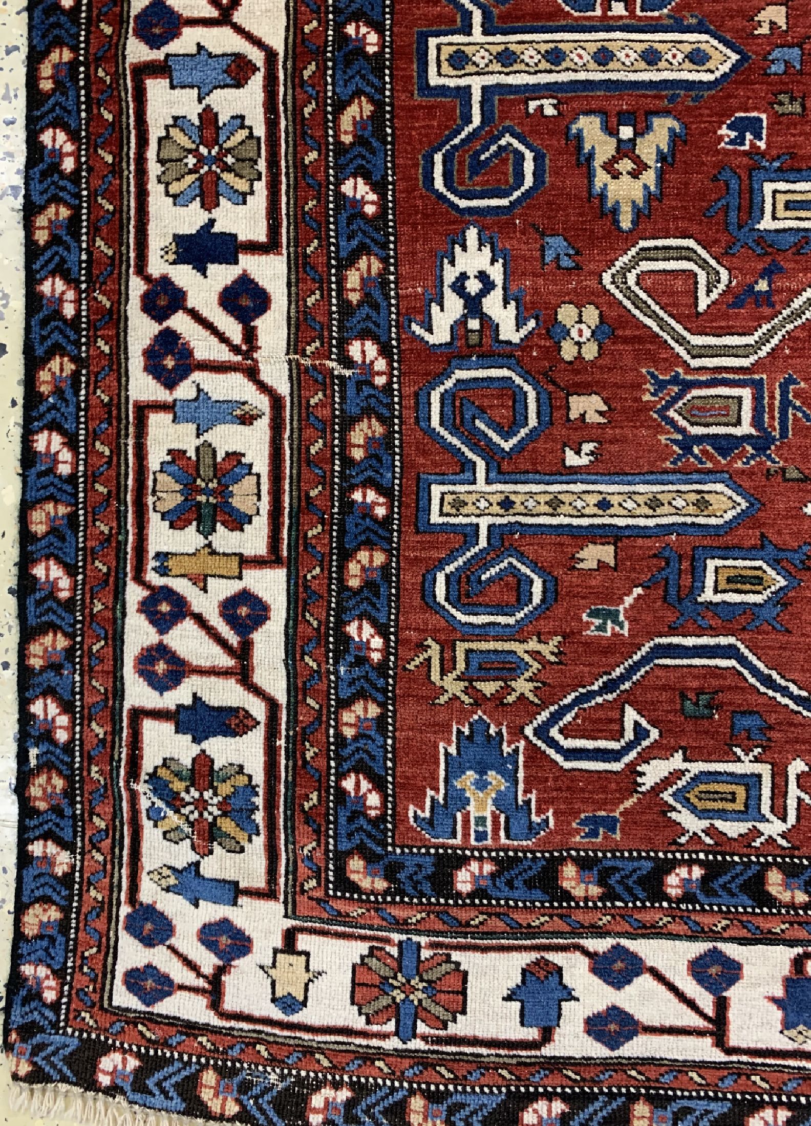 Detail b: Antiker Schirwan"Perpedil", Kaukasus, um 1900, Wolle auf Wolle, ca. 150 x 113 cm, EHZ: 2-3