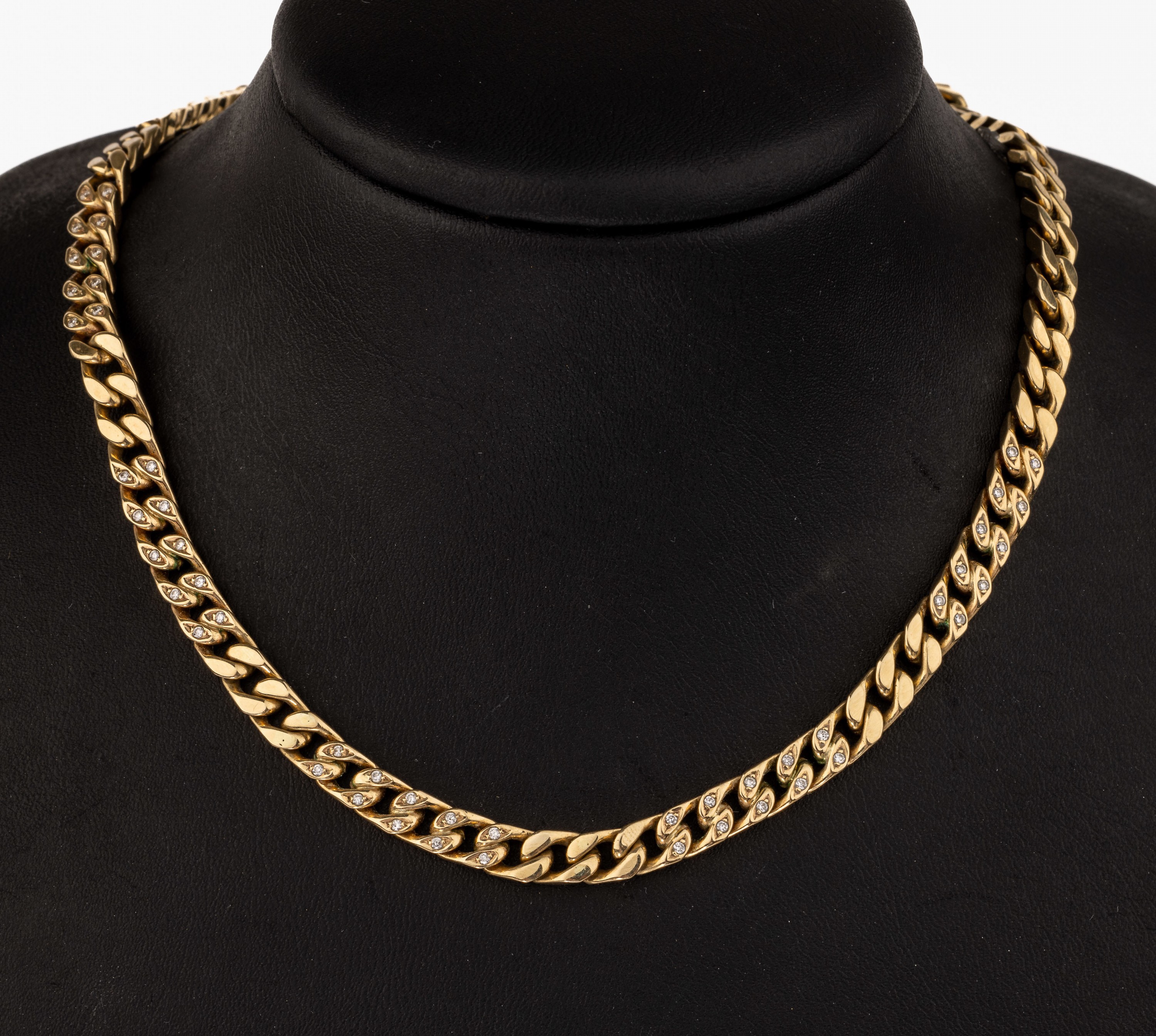 14 kt Gold Brillant-Collier, GG 585/000, 50Brillanten zus. ca. 0.50 ct Weiß/p, L. ca. 44.5 cm, Karabinerschließe, ca. 53.9 g