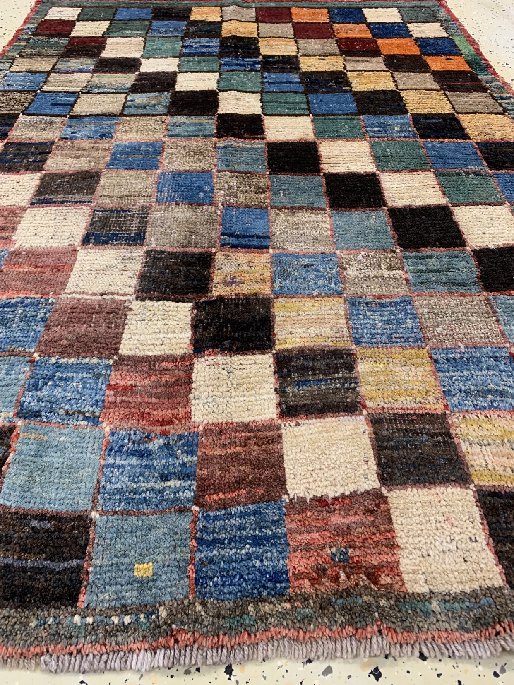 Detail d: Antiker Gabbeh, Persien, um 1900, Wolle aufWolle, ca. 170 x 126 cm, EHZ: 2-3