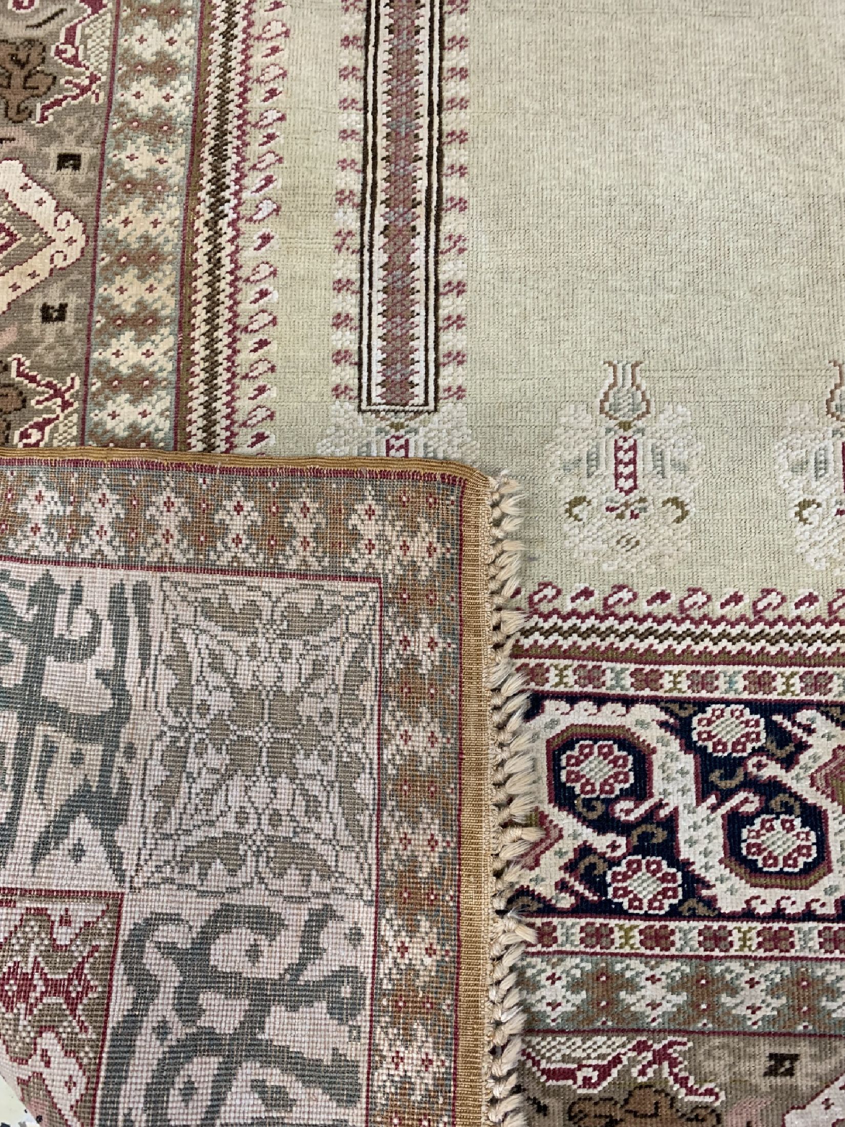 Detail e: Antiker Kayseri Flosch, Türkei, um 1900, merzerisierte Baumwolle, ca. 195 x 137 cm, EHZ: 3