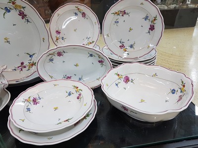 26746121b - Dinner service, Meissen, after 1934, house painting, 2nd choice (some visible glaze defects), porcelain, polychrome flower painting, gold decoration, 7 dinner plates (one is damaged on the stand ring), 5 soup plates, 10 salad/side plates, 9 bread plates, 1 vegetable bowl, large lidded tureen, large round plate D. 34.5 cm, 2 oval plates, oval bowl, 1 gravy boat, traces of age