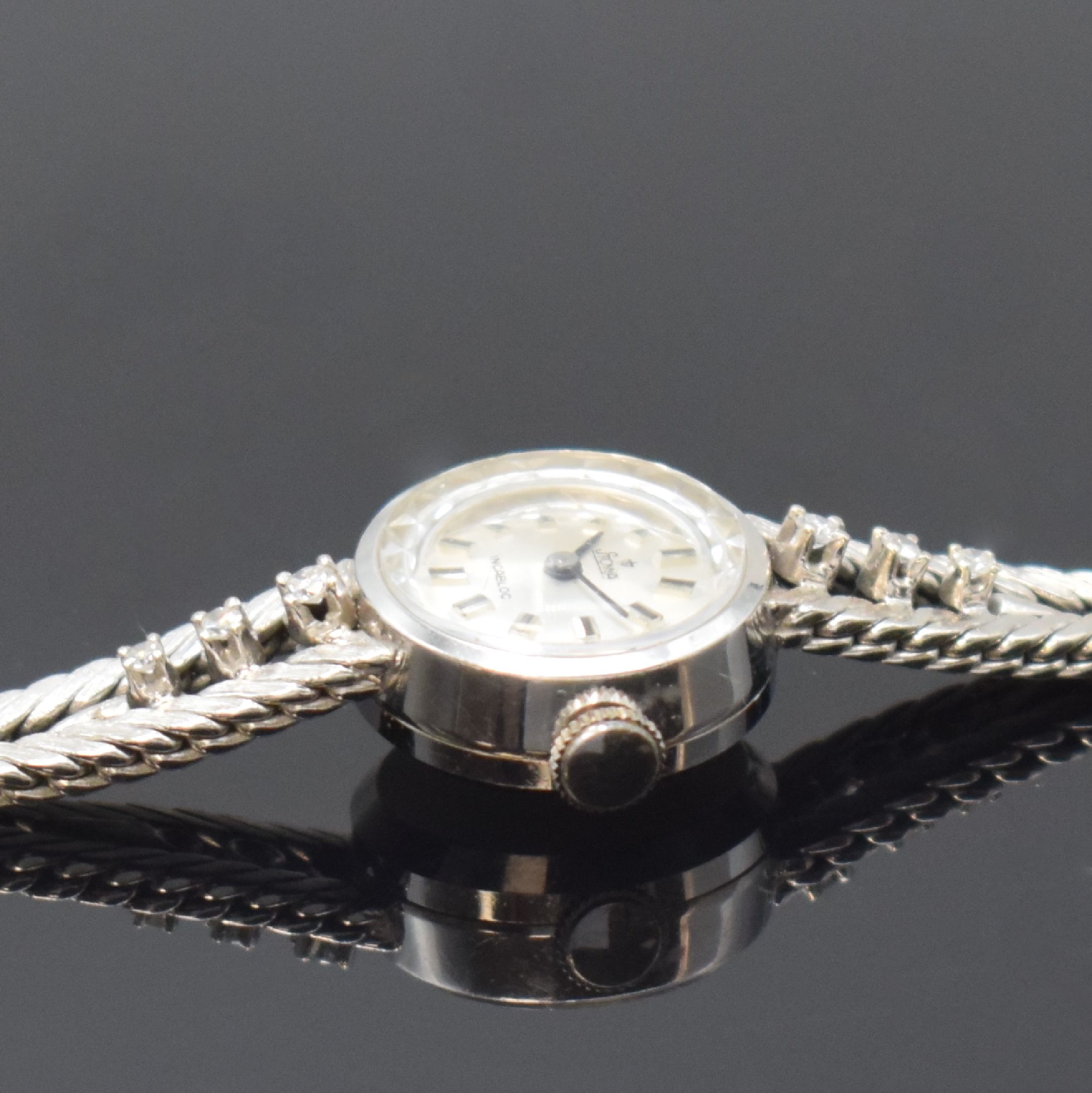 Detail c: STOWA Diamantbesetzte Damenarmbanduhr in WG 585/000, Deutschland / Schweiz um 1965, Handaufzug, 2-tlg. Geh. m. anges. Band, Boden aufgedr., silb. ...