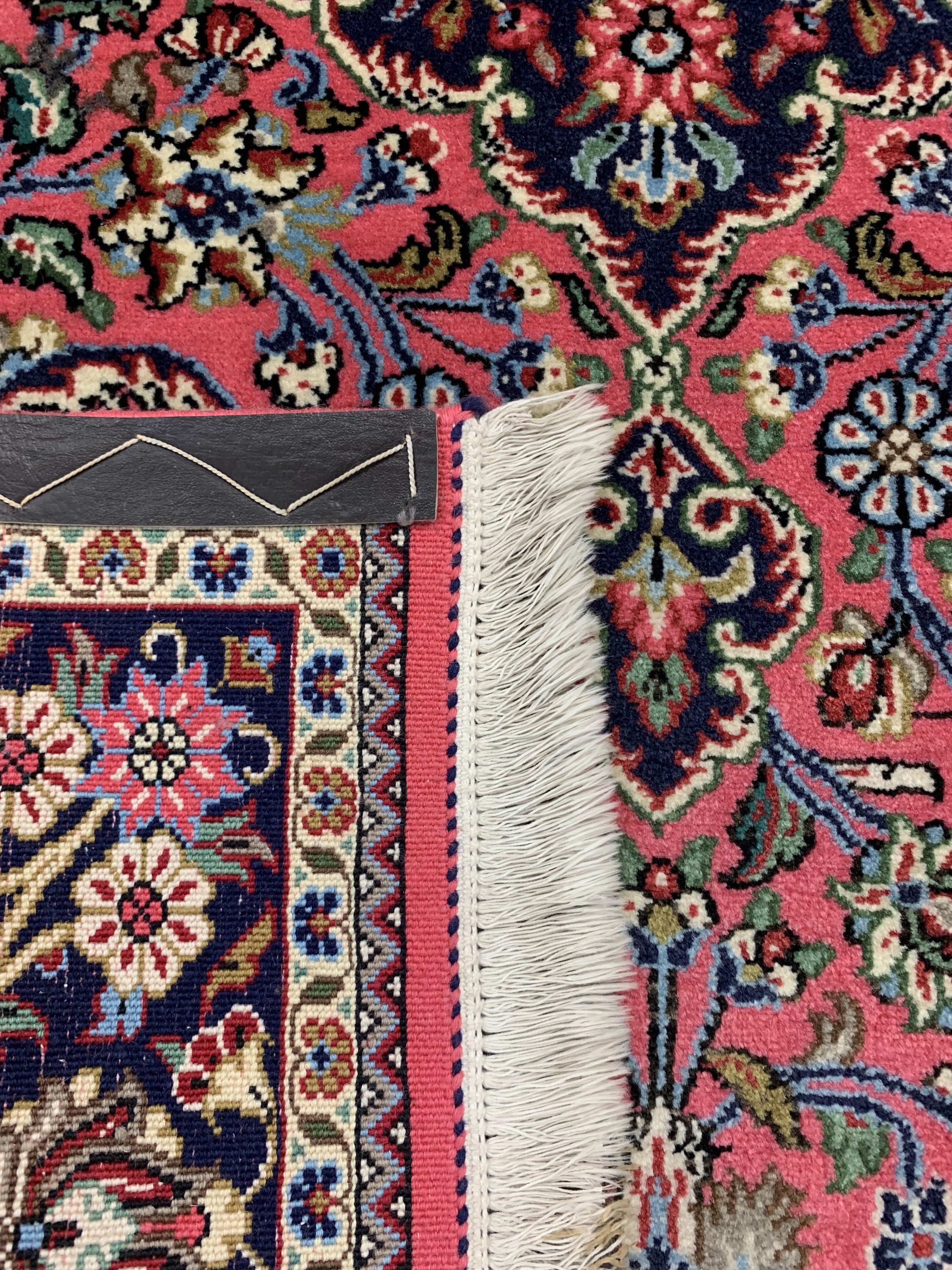Detail d: Ghom Kork, Persien, ca. 40 Jahre, Korkwolleauf Baumwolle, ca. 150 x 110 cm, EHZ: 2