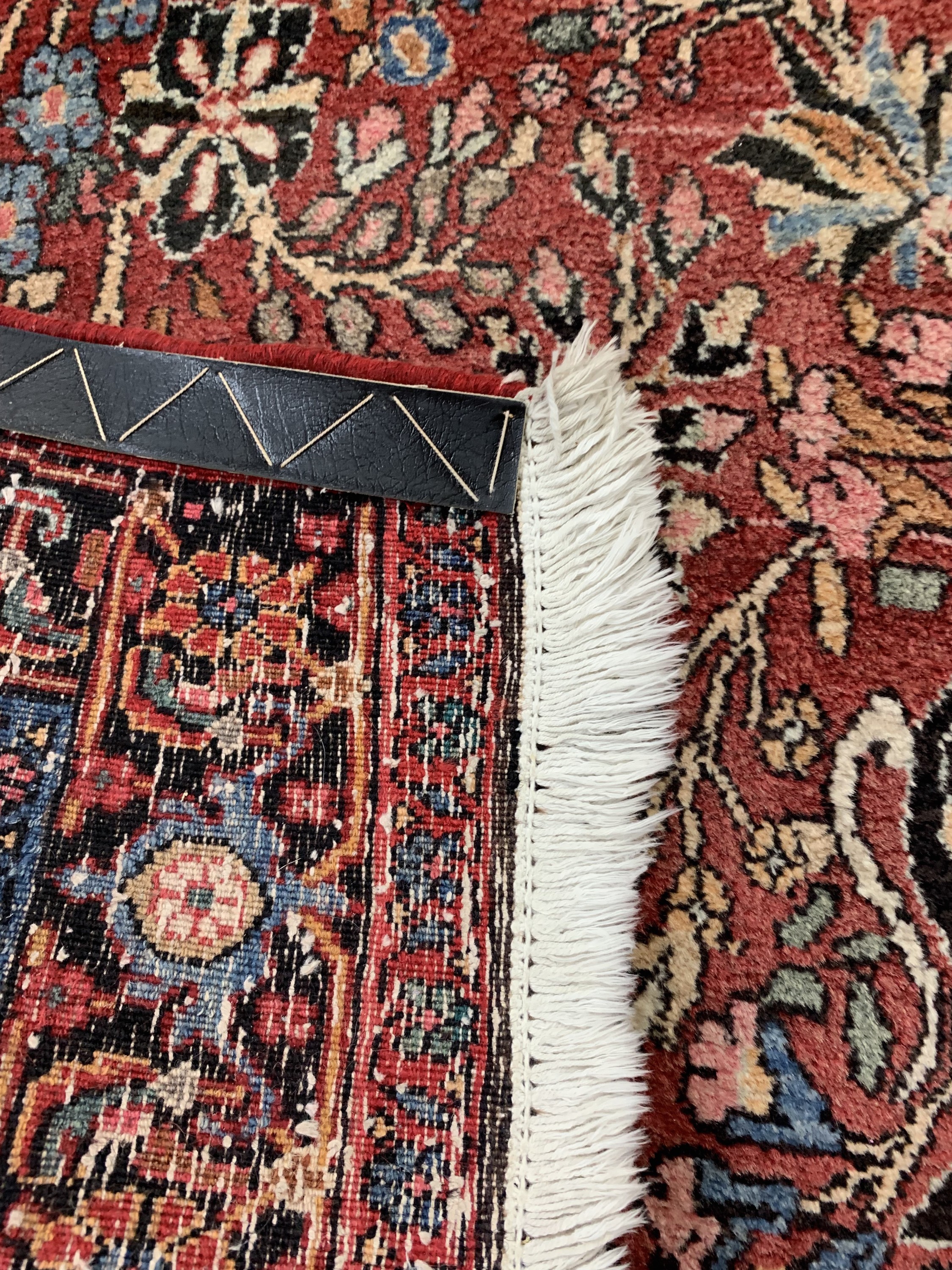 Detail e: Bidjar alt, Persien, um 1950, Wolle auf Baumwolle, ca. 280 x 155 cm, EHZ: 2