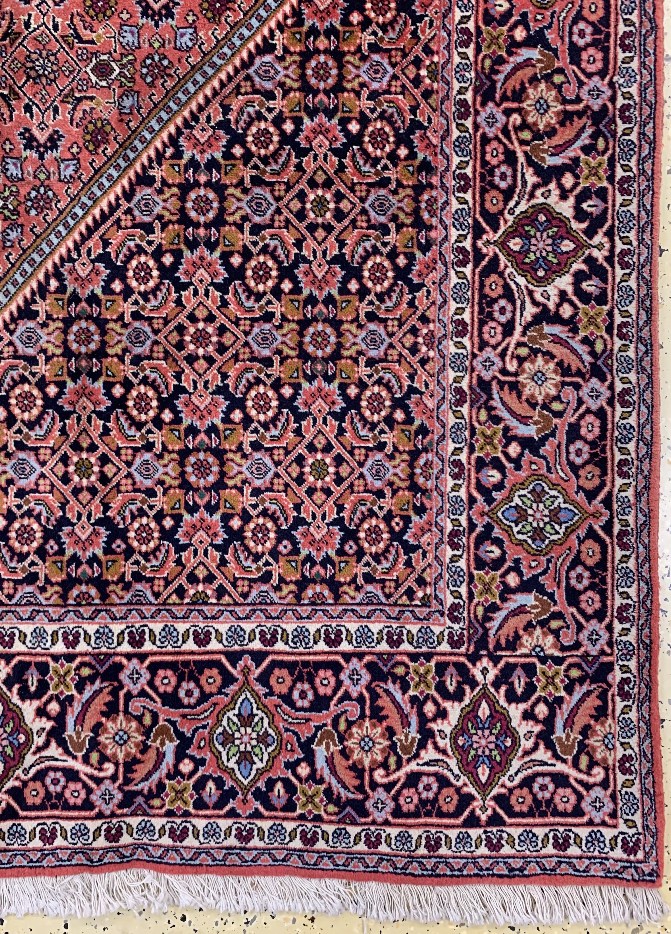 Detail a: Bidjar, Persien, ca. 50 Jahre, Wolle auf Baumwolle, ca. 310 x 200 cm, verblasst, EHZ: 2