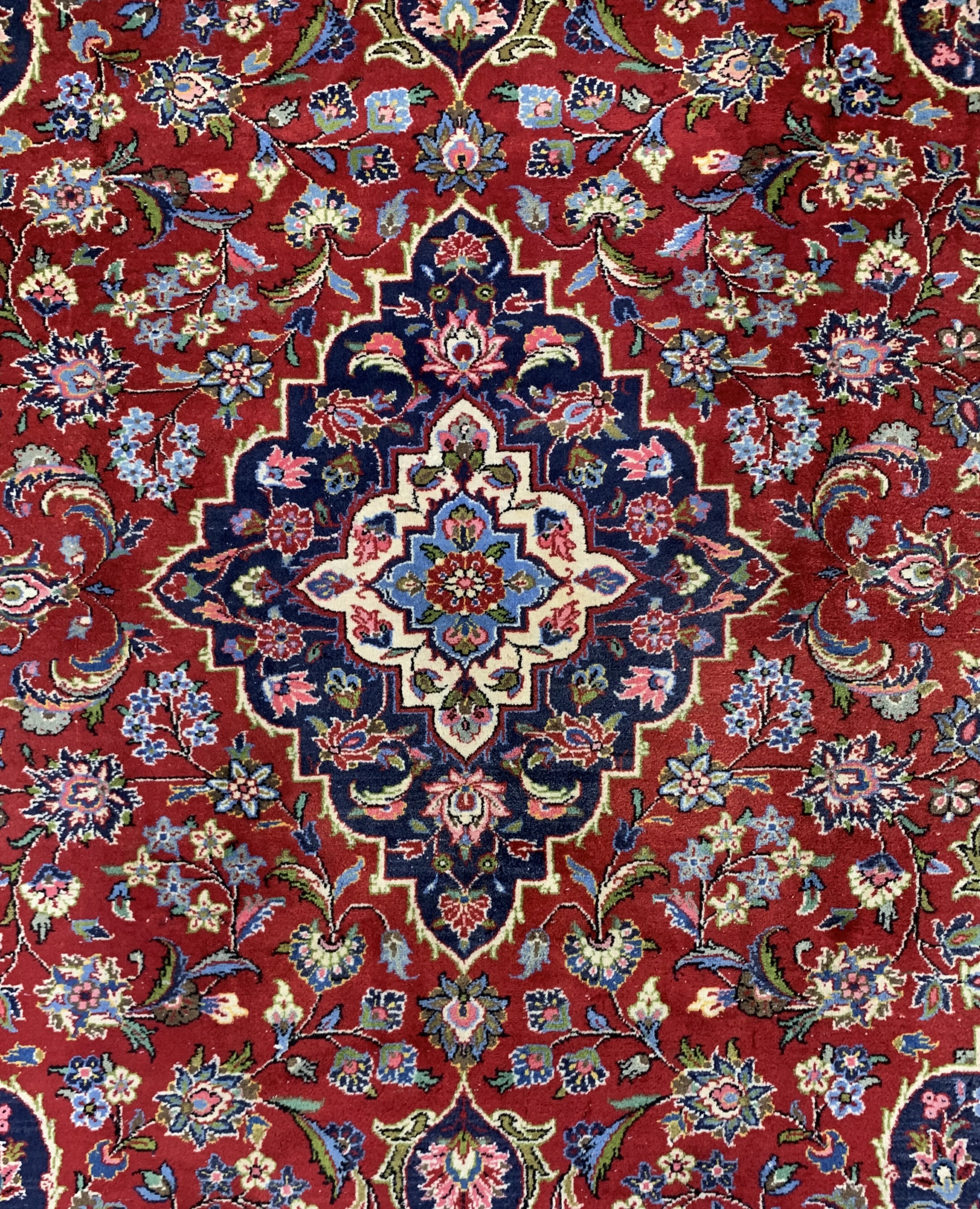 Detail b: Keschan, Persien, ca. 50 Jahre, Wolle auf Baumwolle, ca. 296 x 204 cm, EHZ: 2